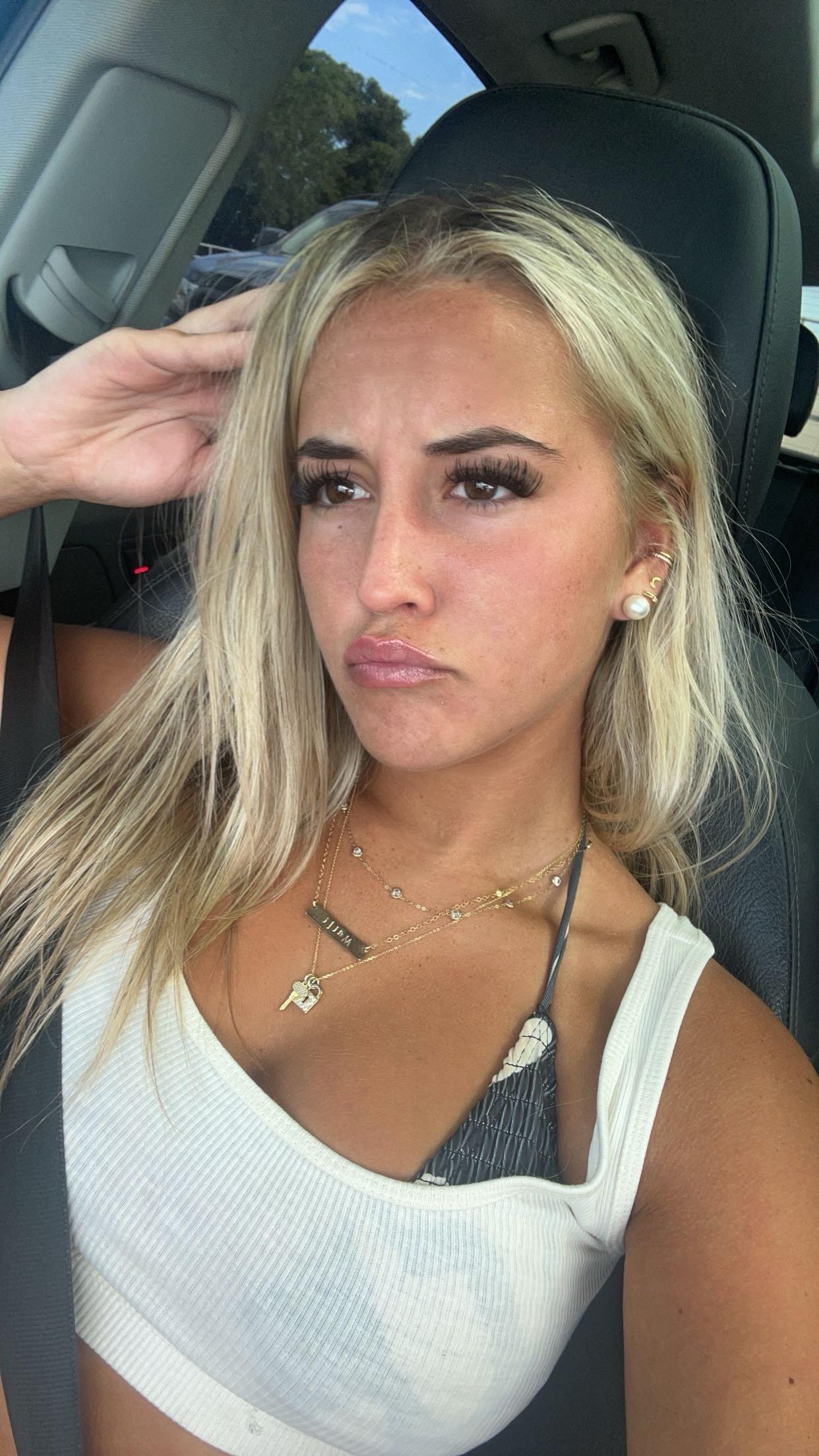 Maili (u/MailiHolt) - Reddit