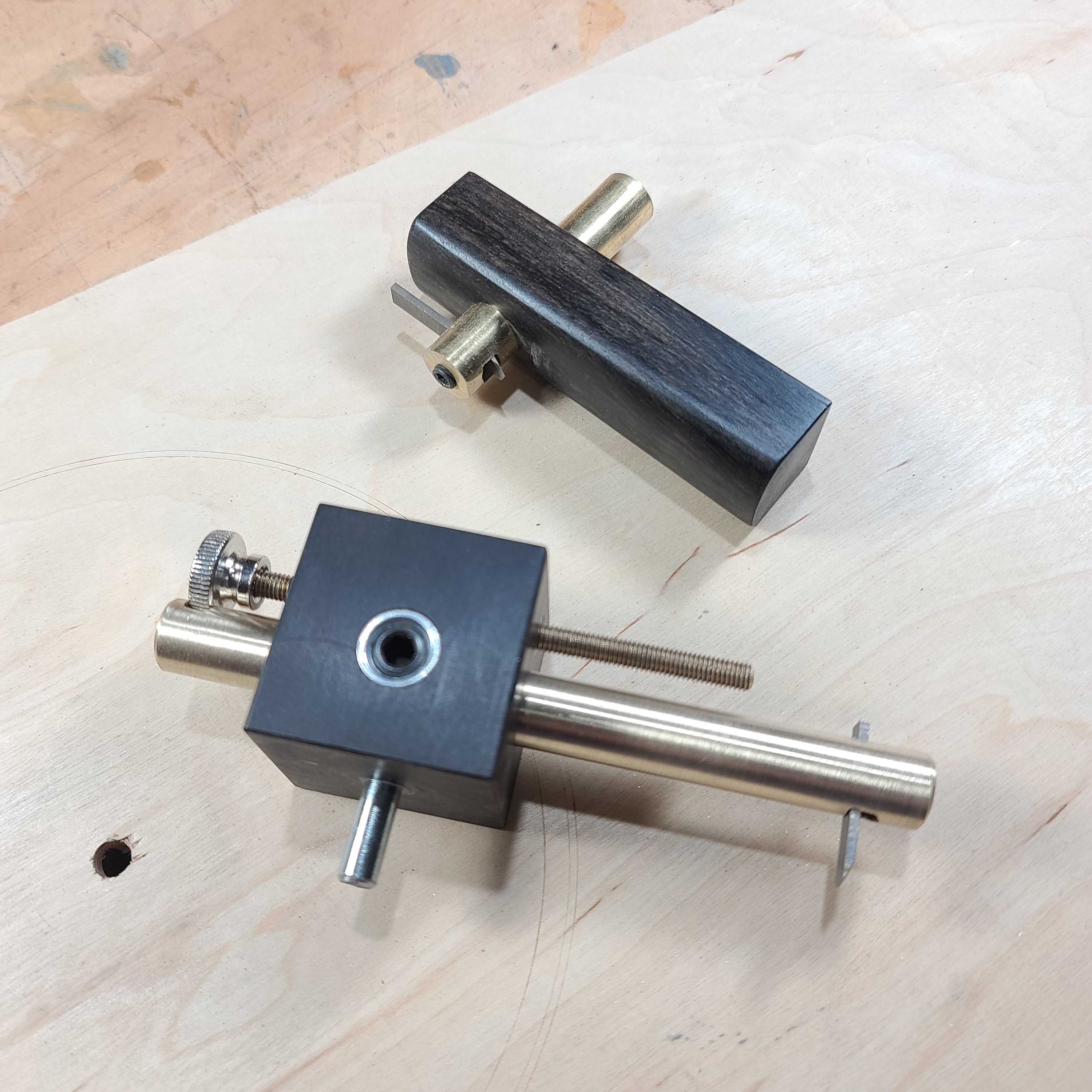 My Diy circle cutter and binding channel cutter.. r/Luthier