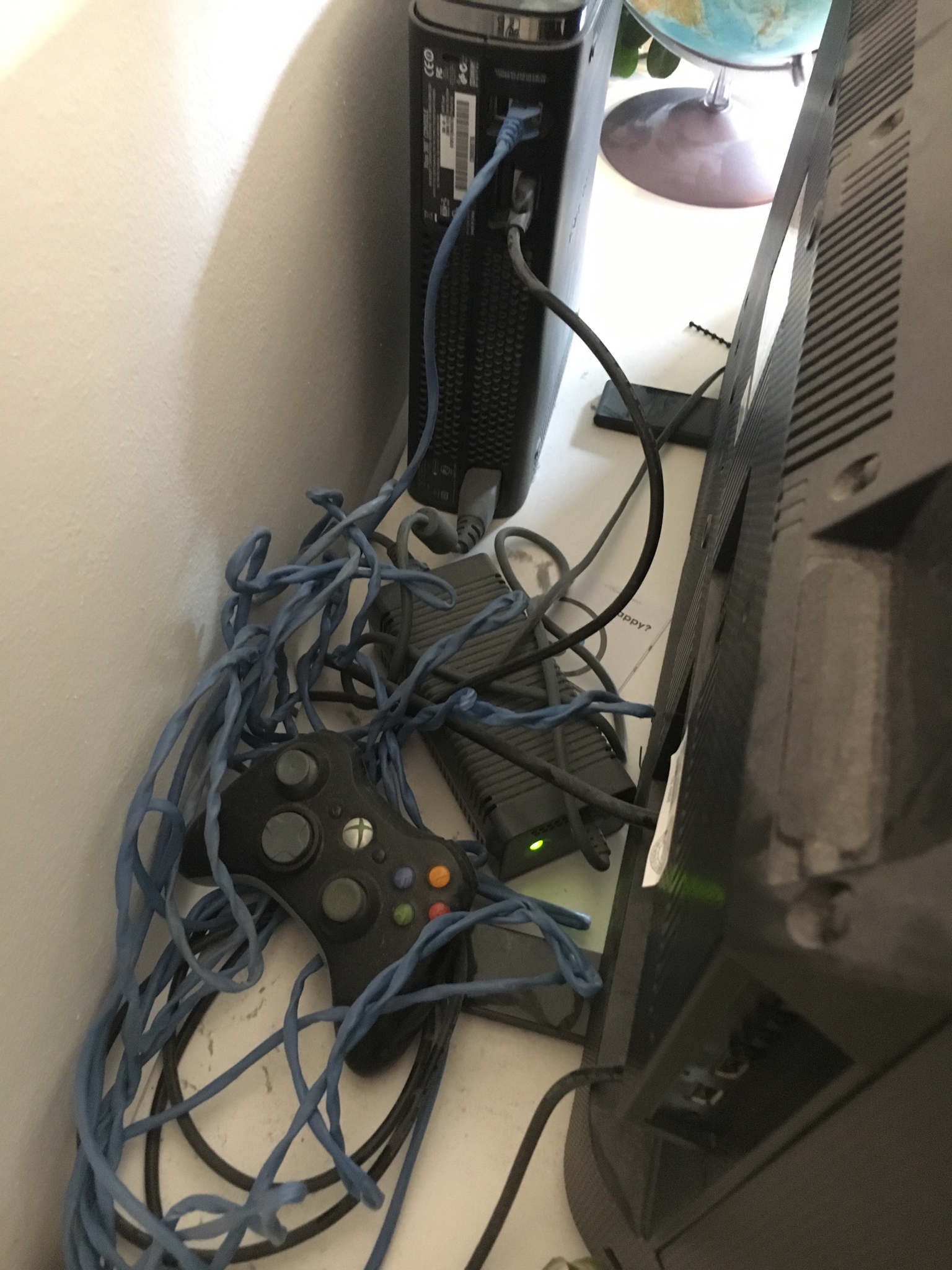 "Why won't my XBOX connect to the r/techsupportgore