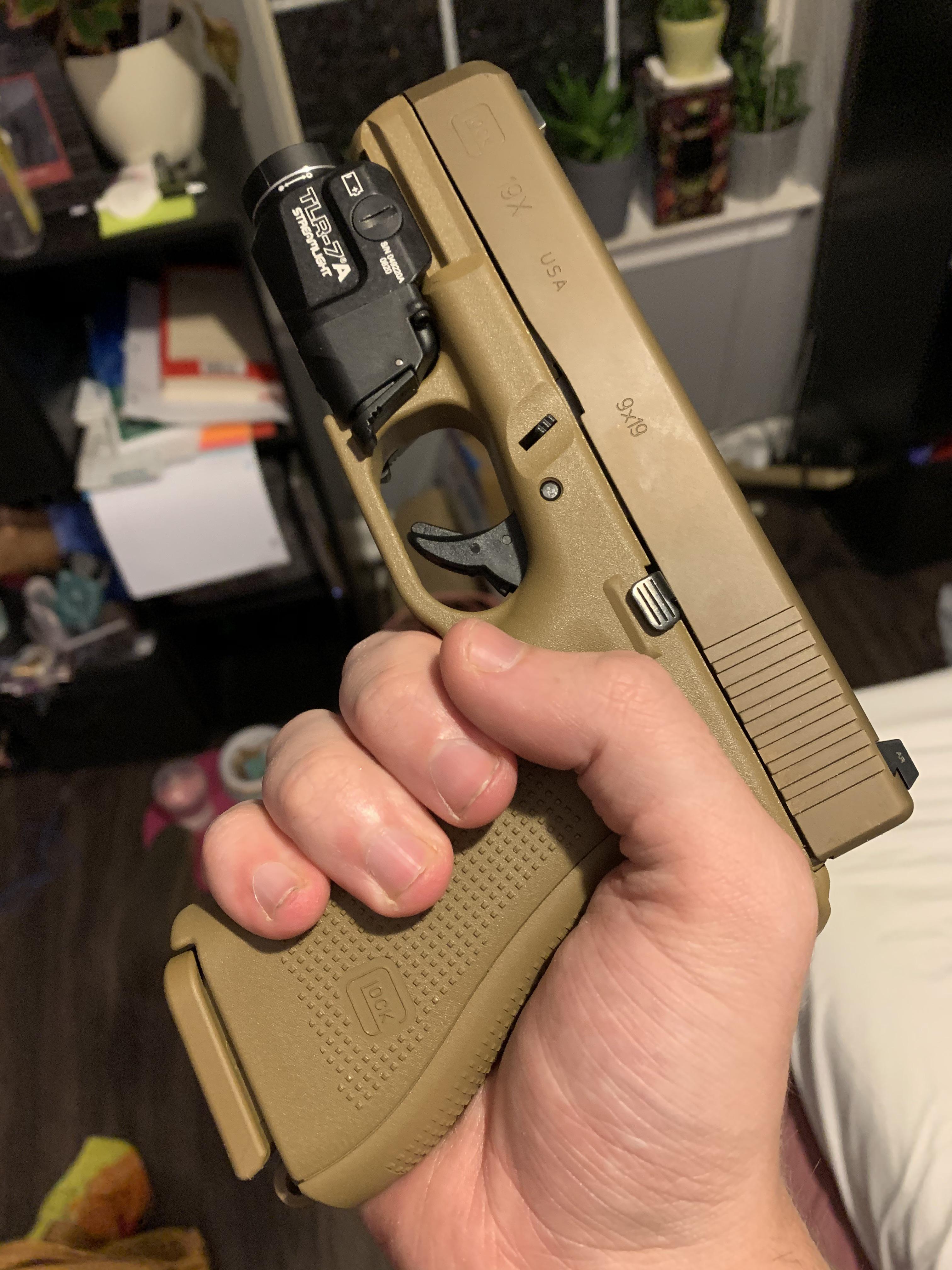 Finally a part of the Peanut butter gang r/Glocks