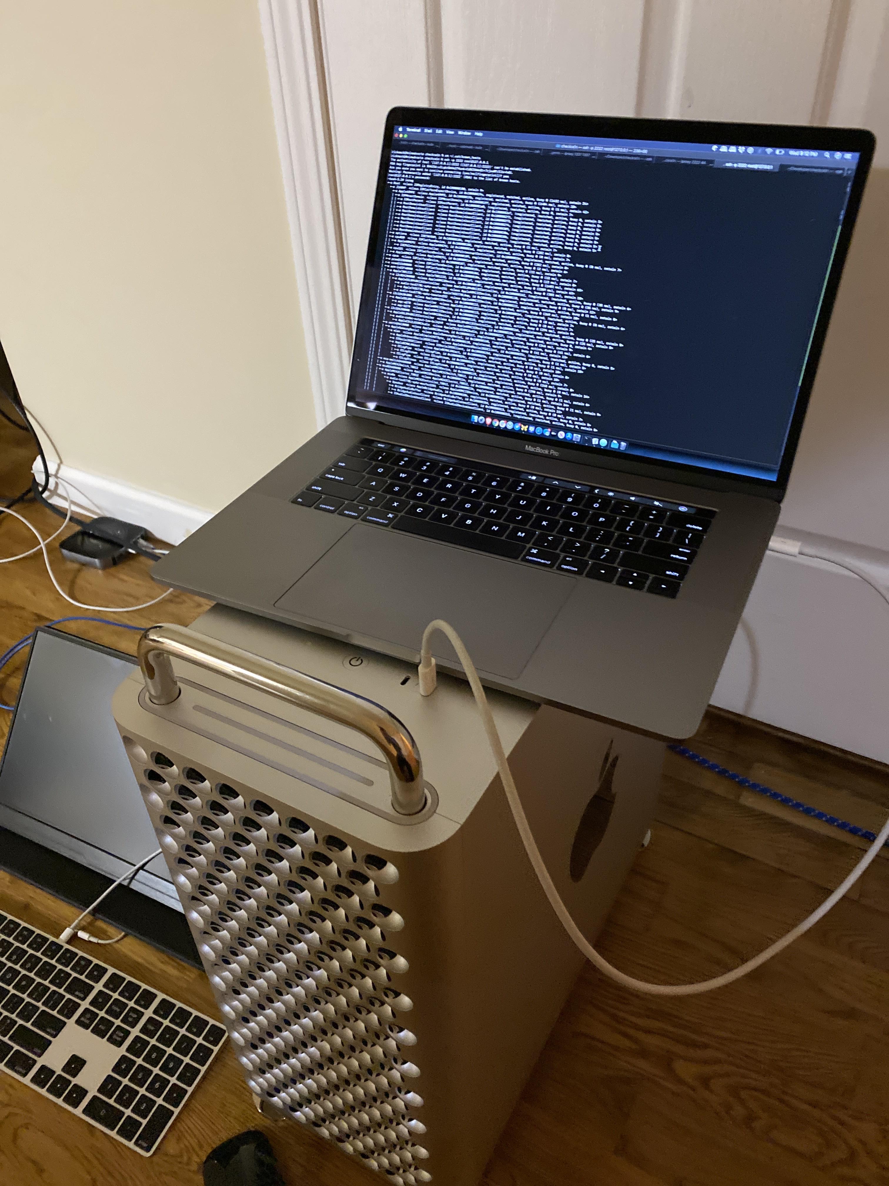 [News] The most expensive device ever jailbroken (MAC Pro T2) r/jailbreak