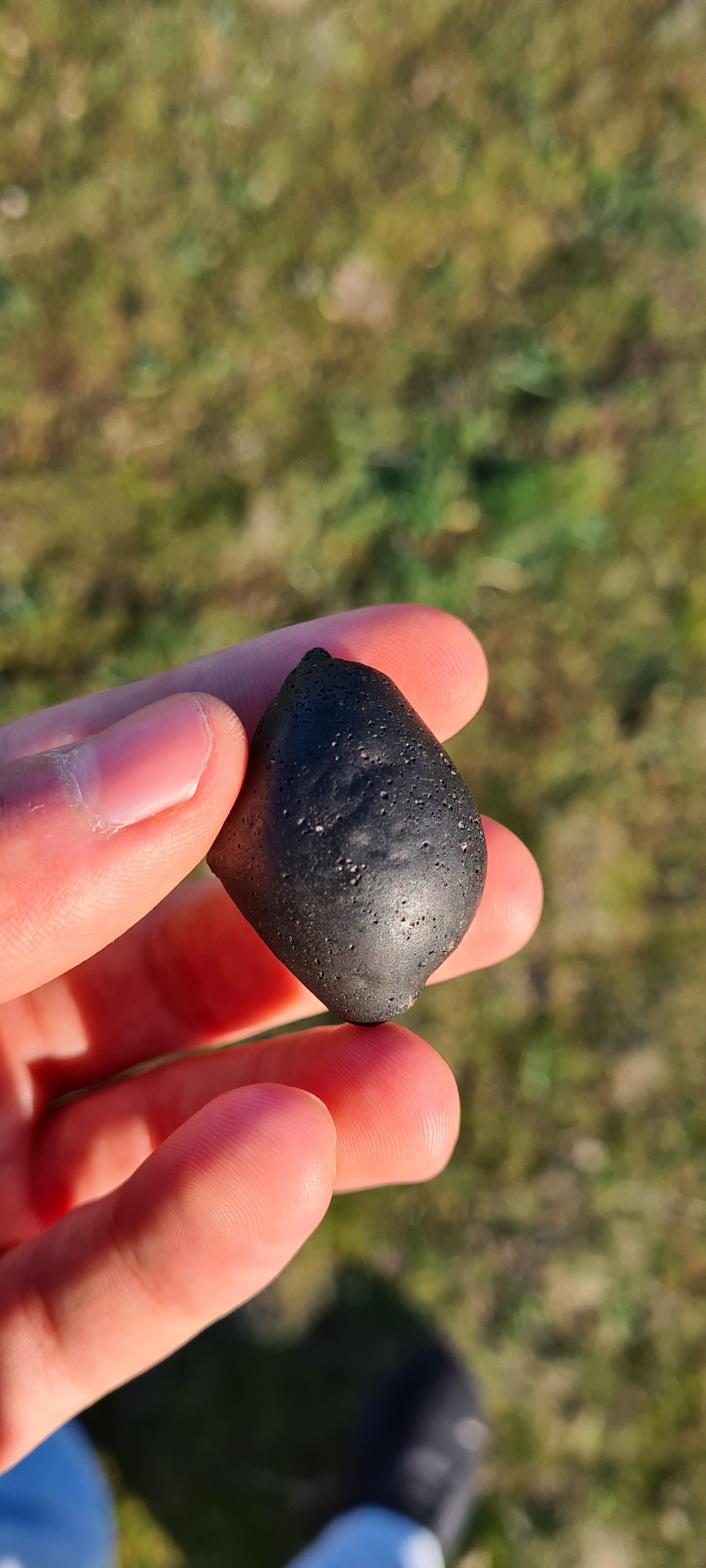 Could this be it? It smells like asphalt on the inside and