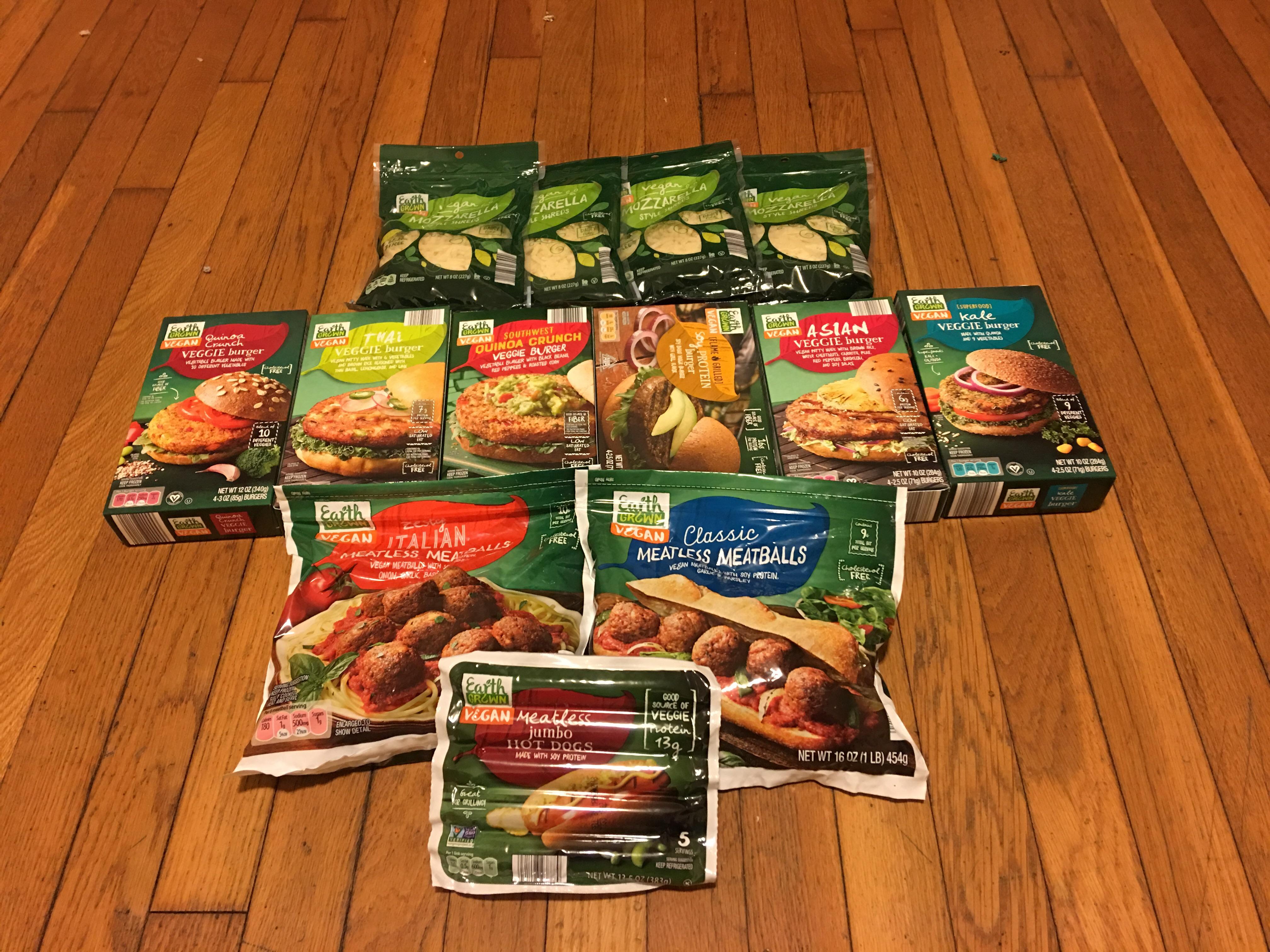 PSA Aldi has a limited run of burgers, meatballs, shreds, and hot dogs. They’re cheap and they