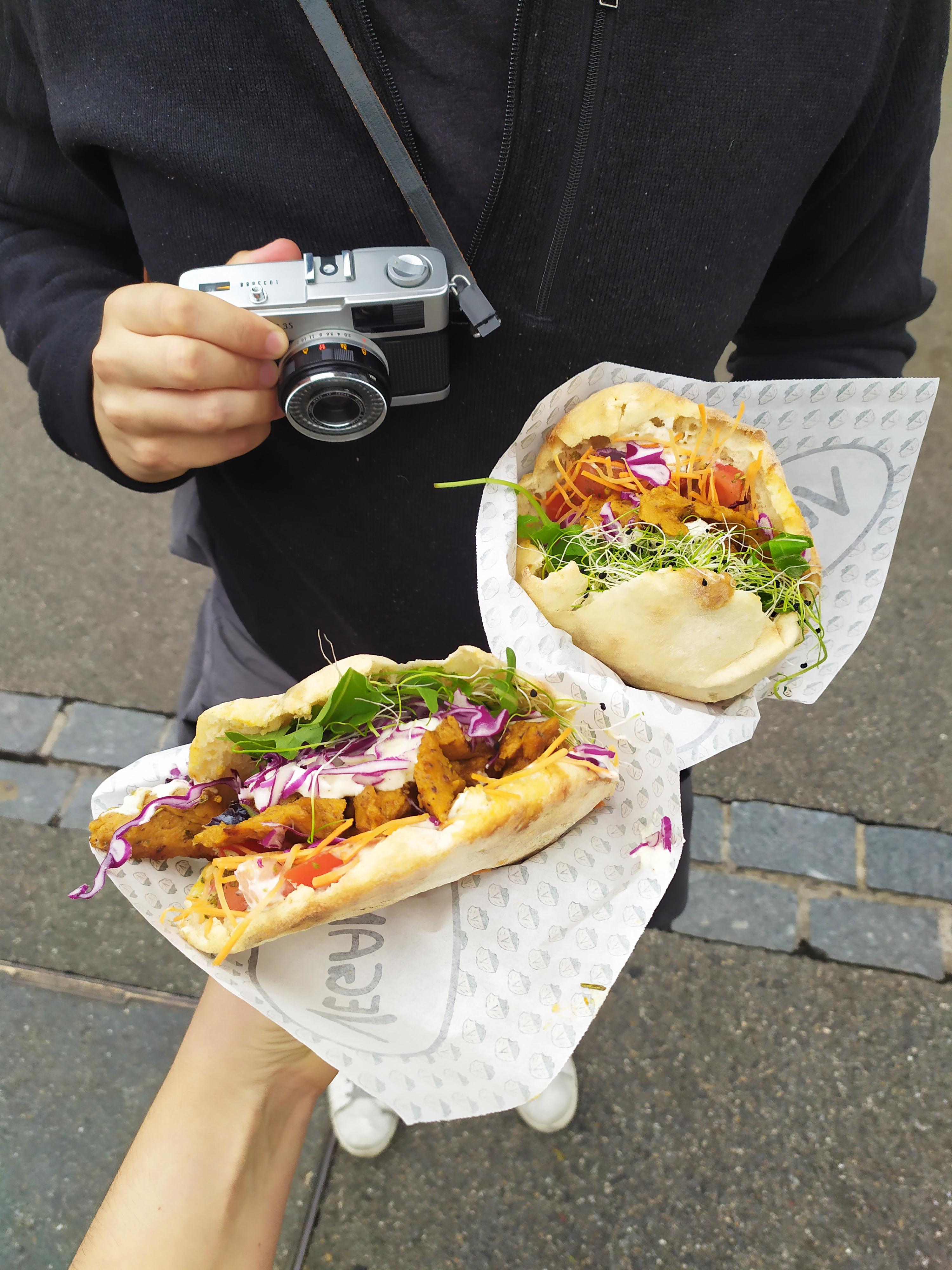 Vegan BBQ chicken pitas in Zürich, Switzerland. The food truck is