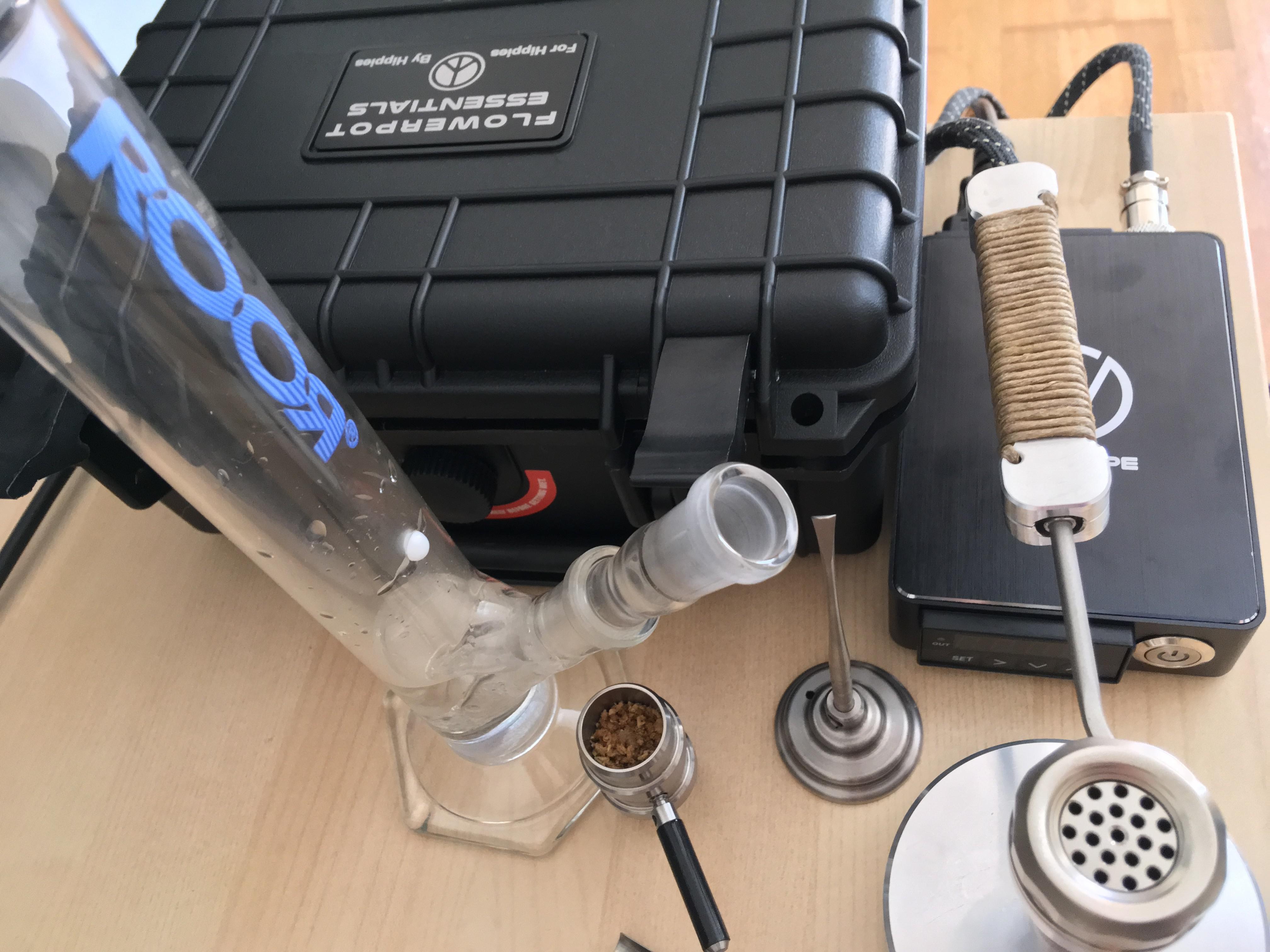 First desktop vape newVape flowerpot! I took one hit, and am higher