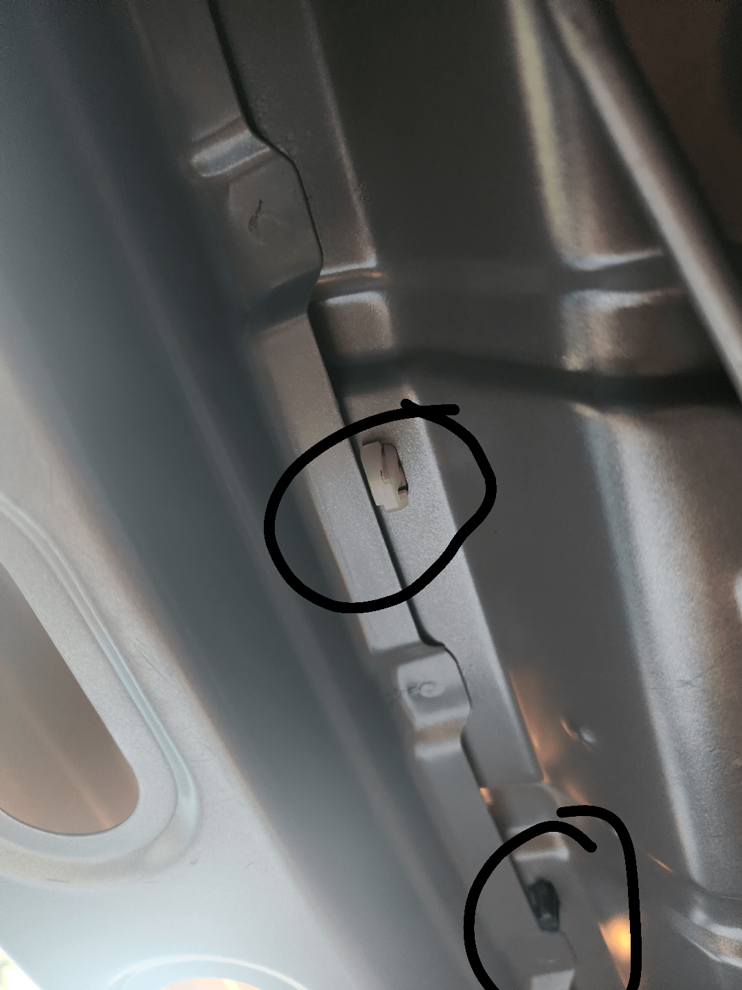 Trunk clips 2008 Honda Accord 8th gen : r/accord