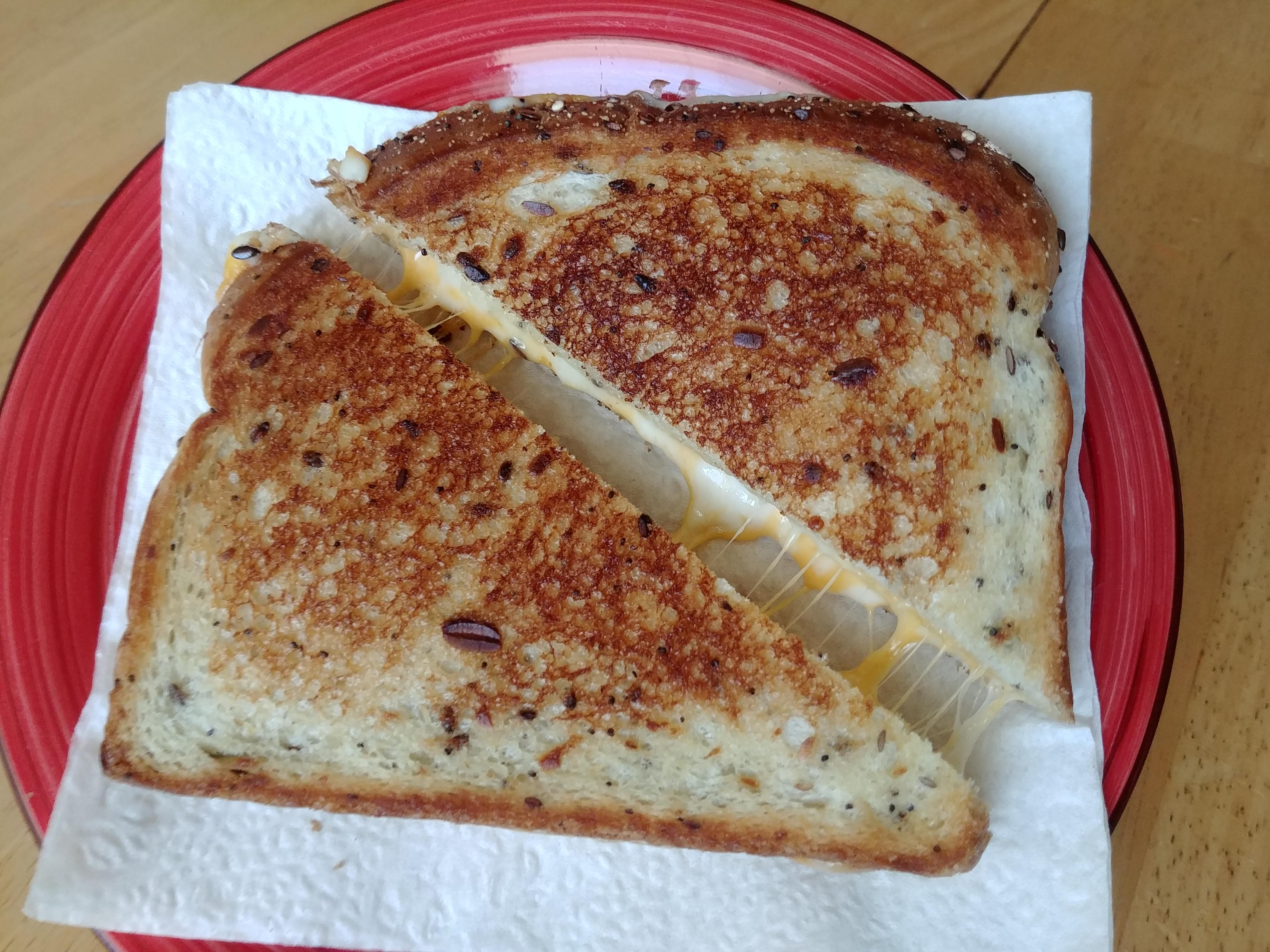 I made a Swiss and Colby Jack grilled cheese and thought it looked nice