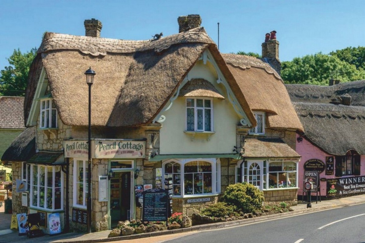 Pencil Cottage, Shanklin, Isle of Wight. (Image NK). britpics