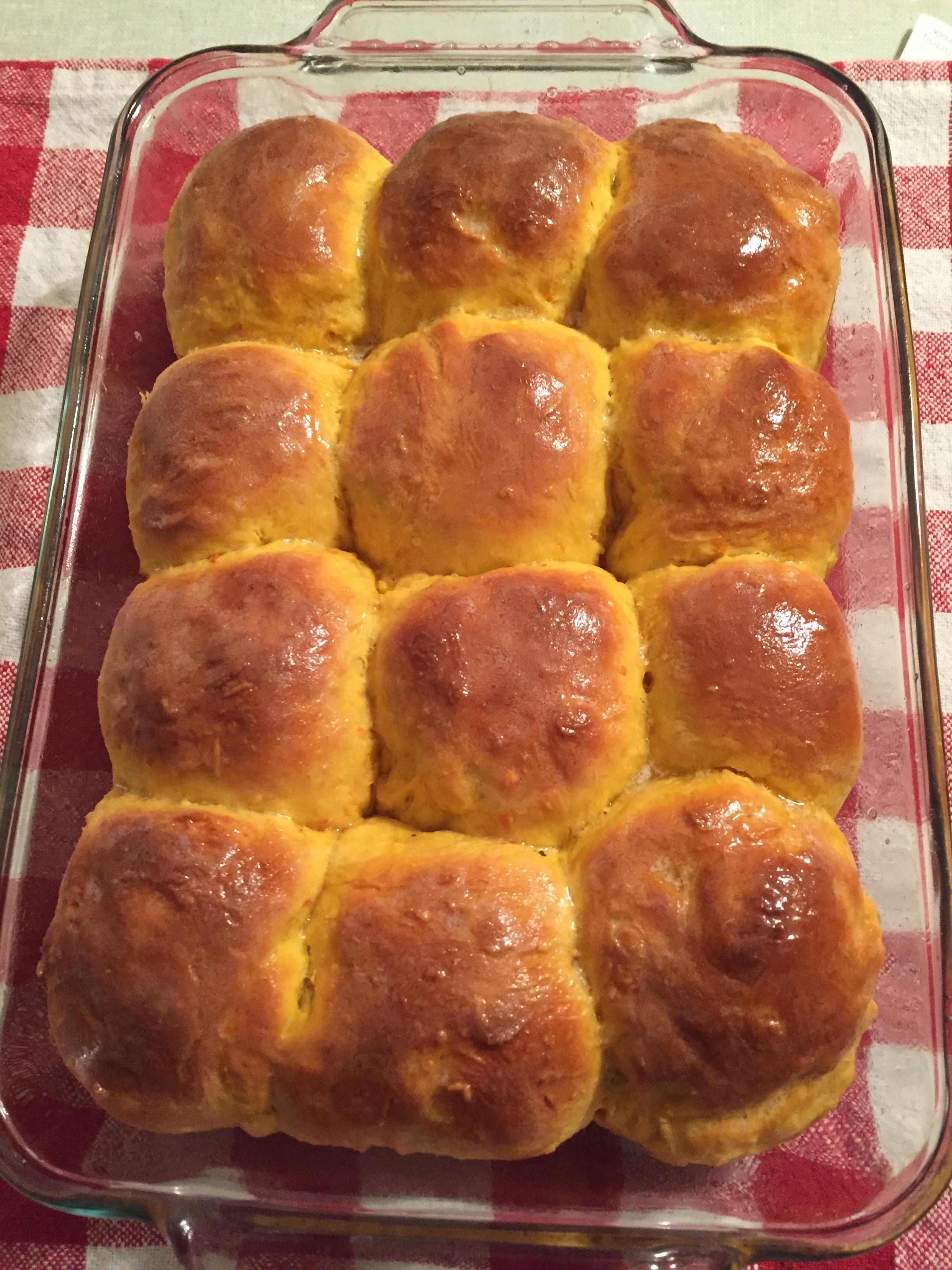 [homemade] sweet potato rolls r/food