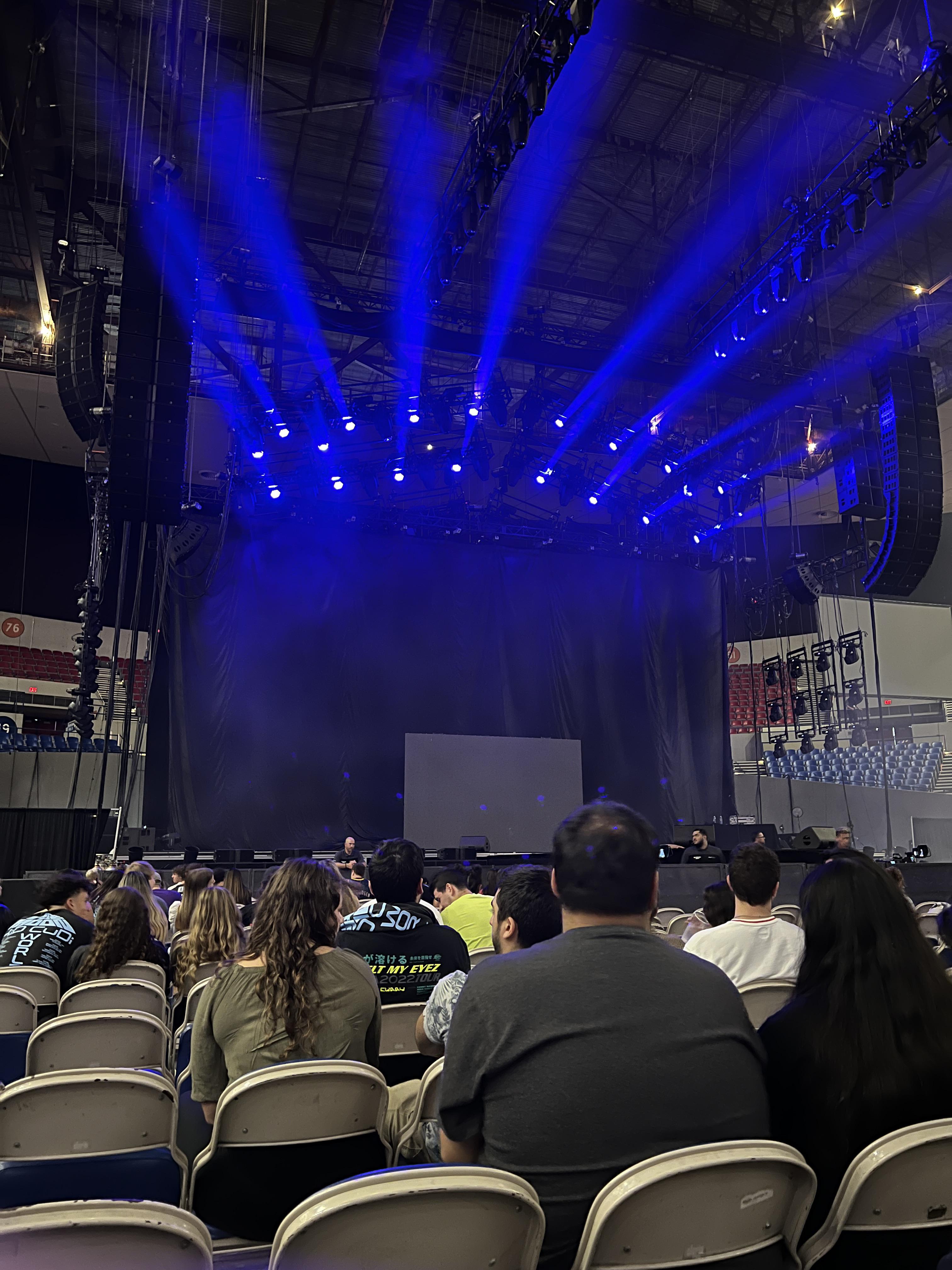 Here at the Cudi concert! Portland , OR.🥳 r/KidCudi