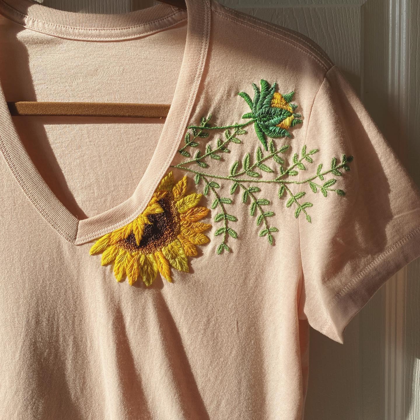 Sunflowers on a tshirt! r/Embroidery