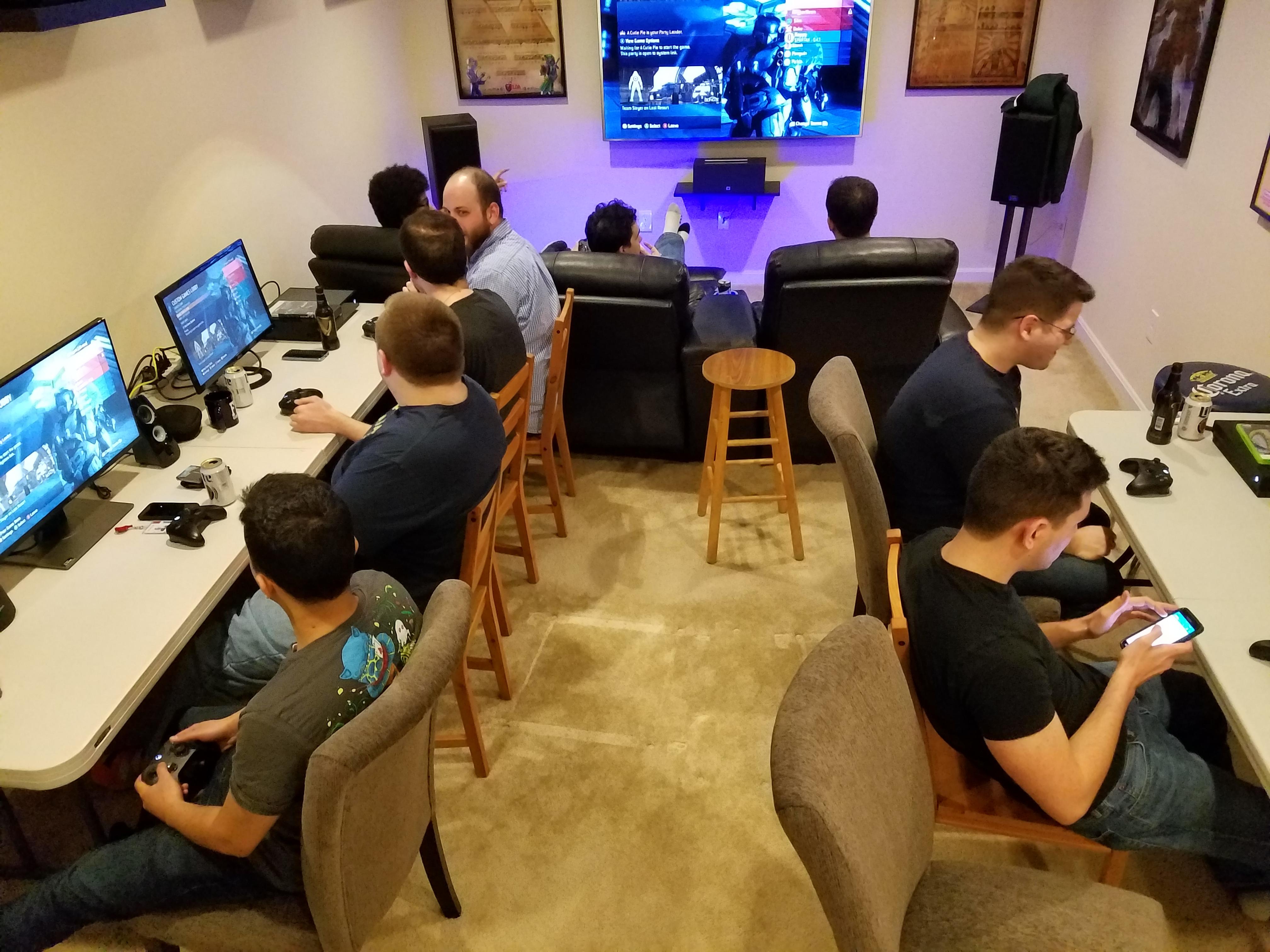 Had a Halo 3 LAN party using the XB1 Back Compat! Pizza, Chips, Beers