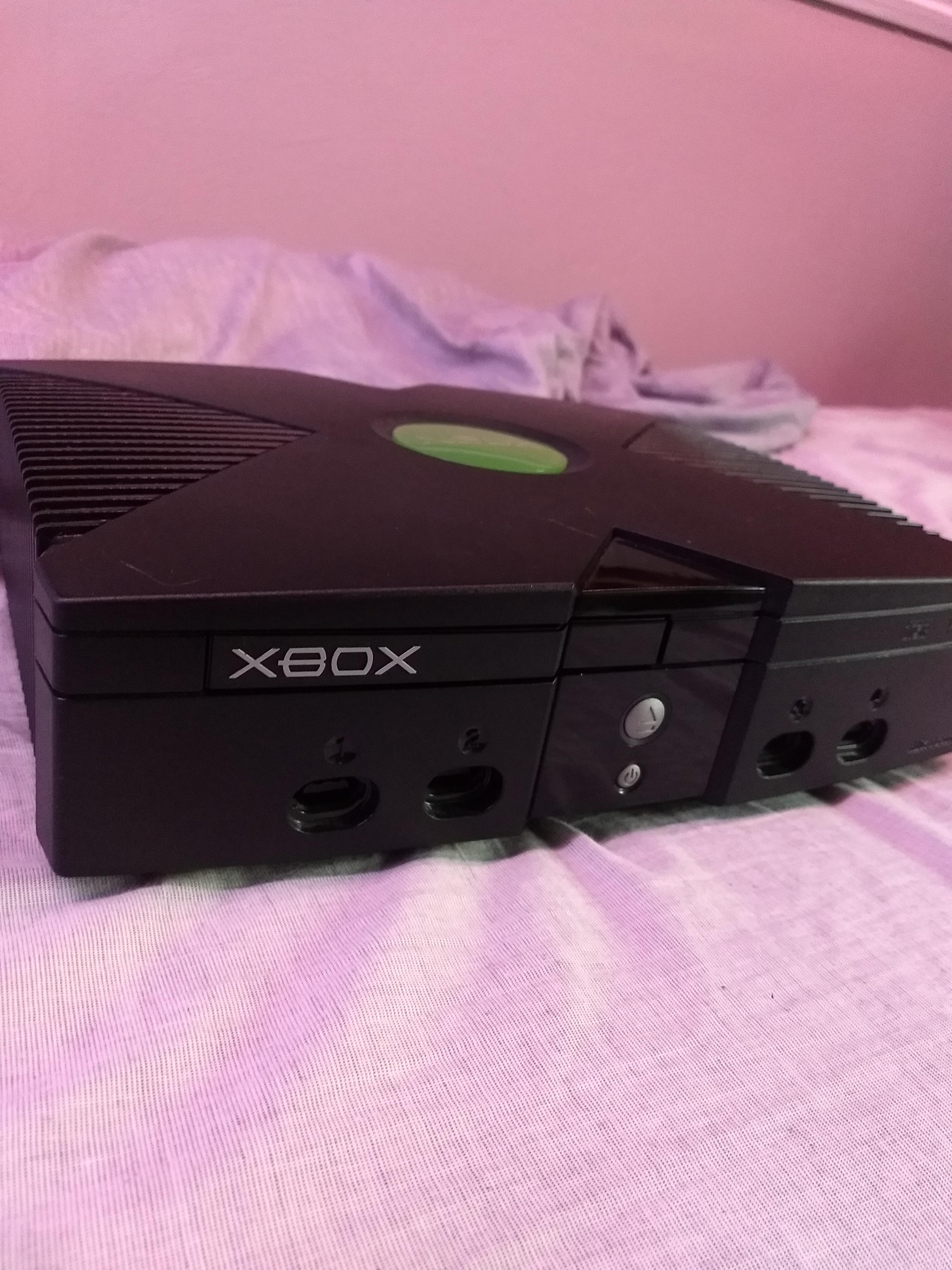 Hey guys, I got a question. I got this Xbox from a friend who failed to