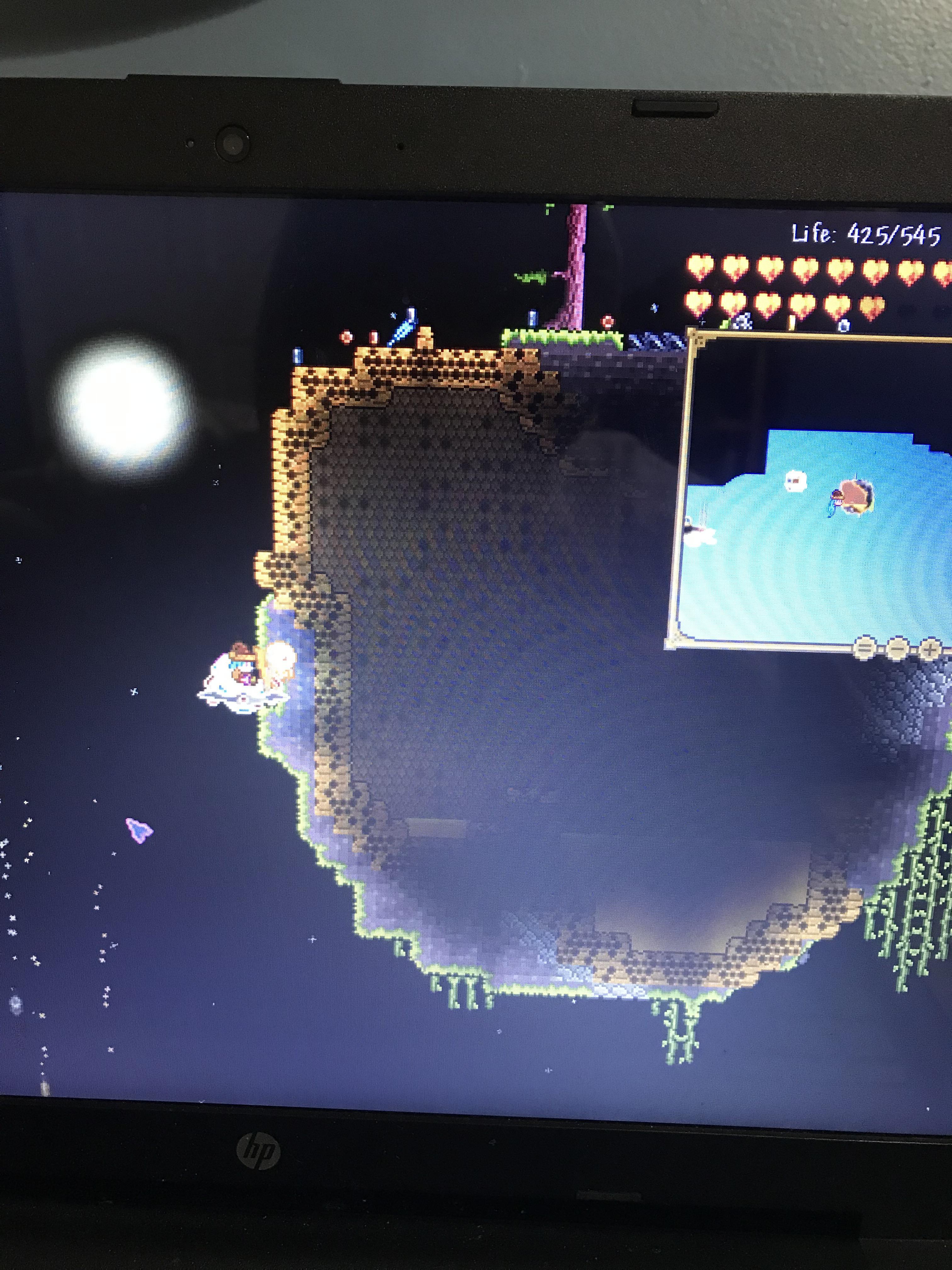 I found a bee hive in space : r/Terraria