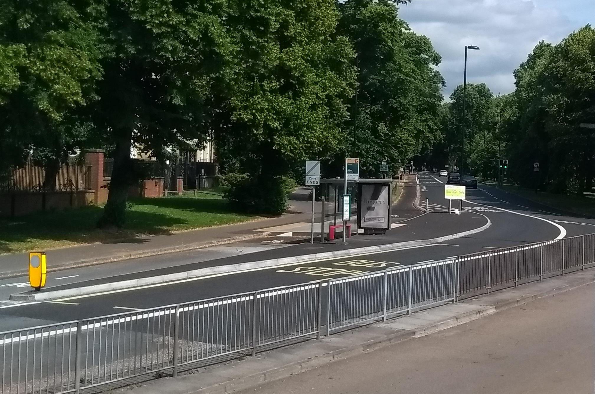 The new cycle lane on The Avenue is finally open! r/Southampton