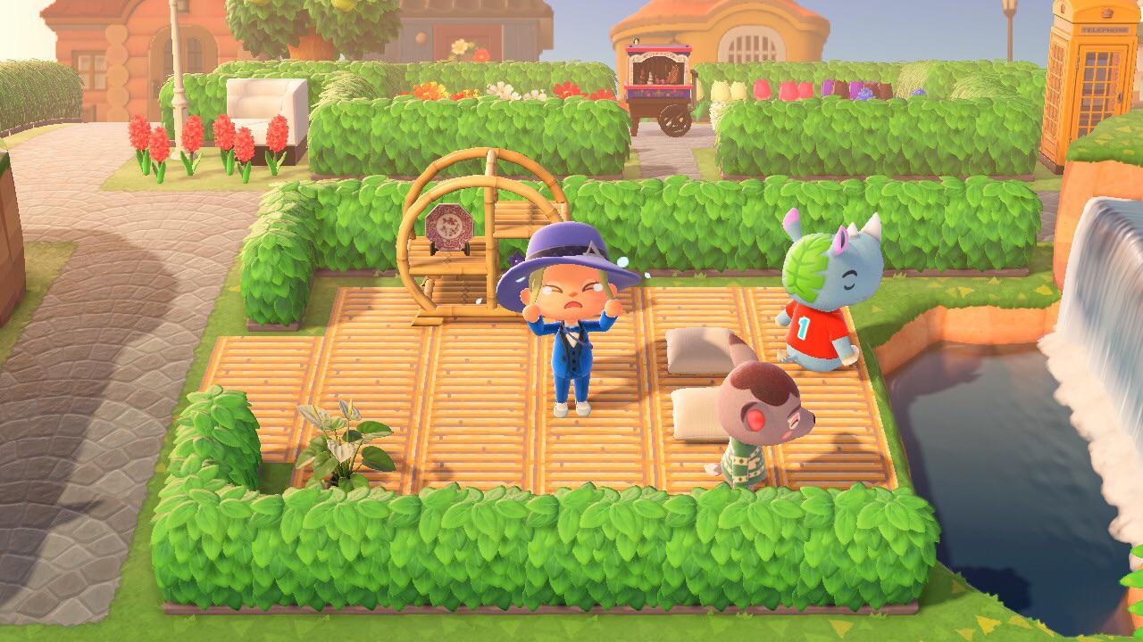 Is this what cat owners feel like when their cat prefers a cardboard