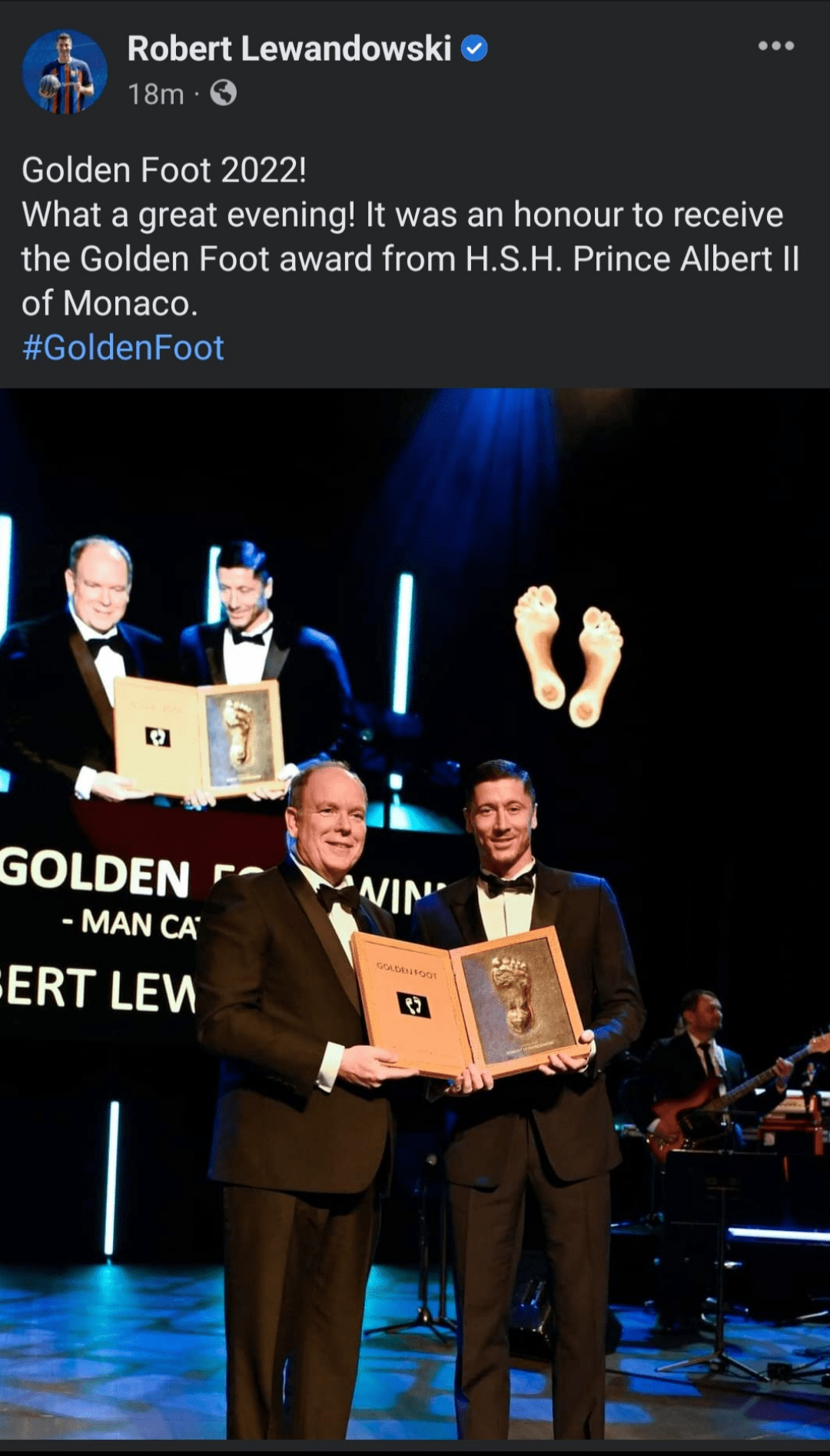 Lewandowski On Facebook after receiving golden foot award. r/soccer