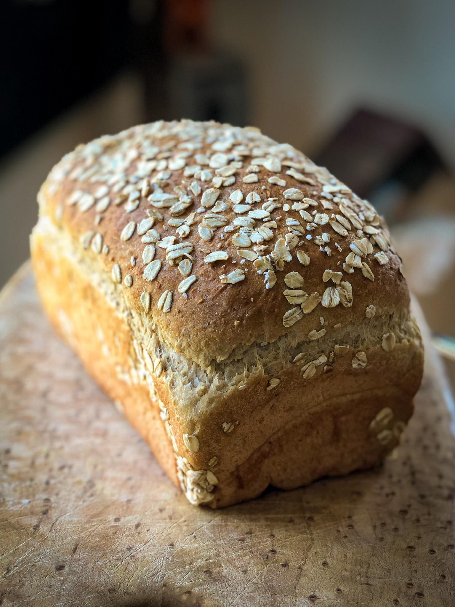 Today’s self isolation loaf Oatmeal bread r/Breadit