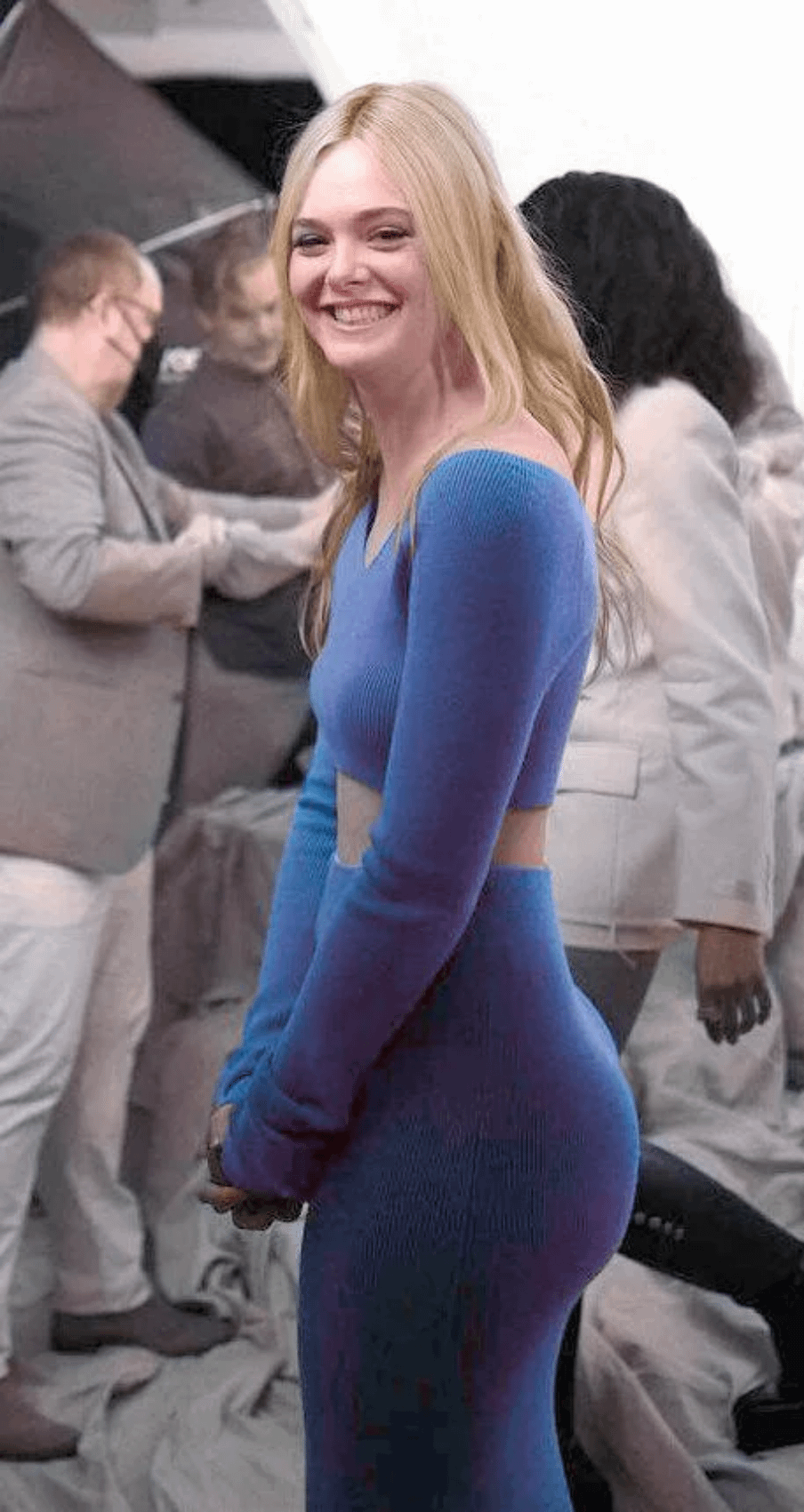 Elle fanning pawg ass : jerkofftoceleb