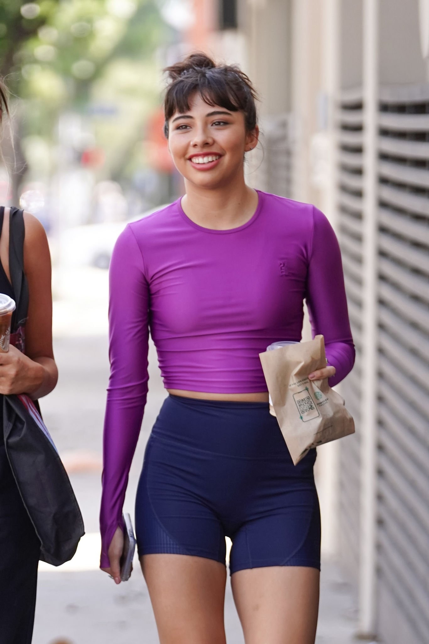 Xochitl gomez : CelebritiesHunter