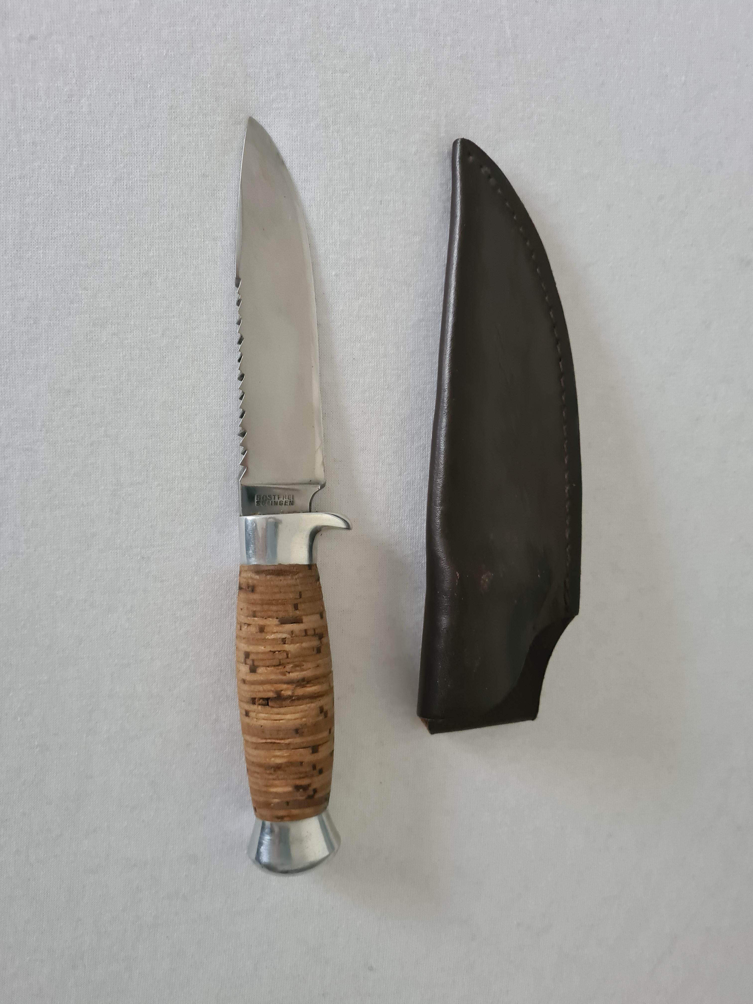 Just got this beautifull solingen blade with a handmade birch handle. I