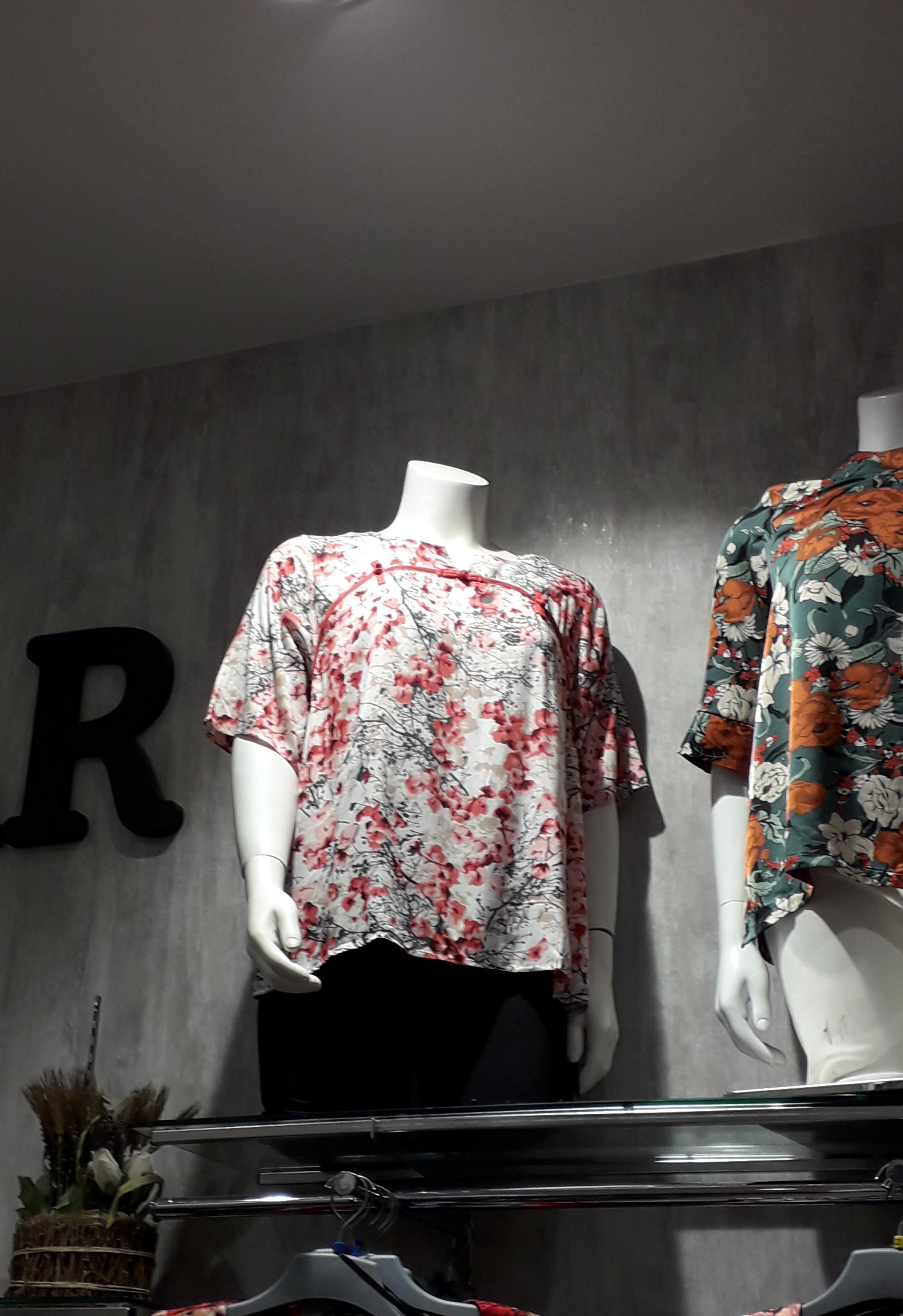 What to wear when you find out she's half Japanese r/weezer