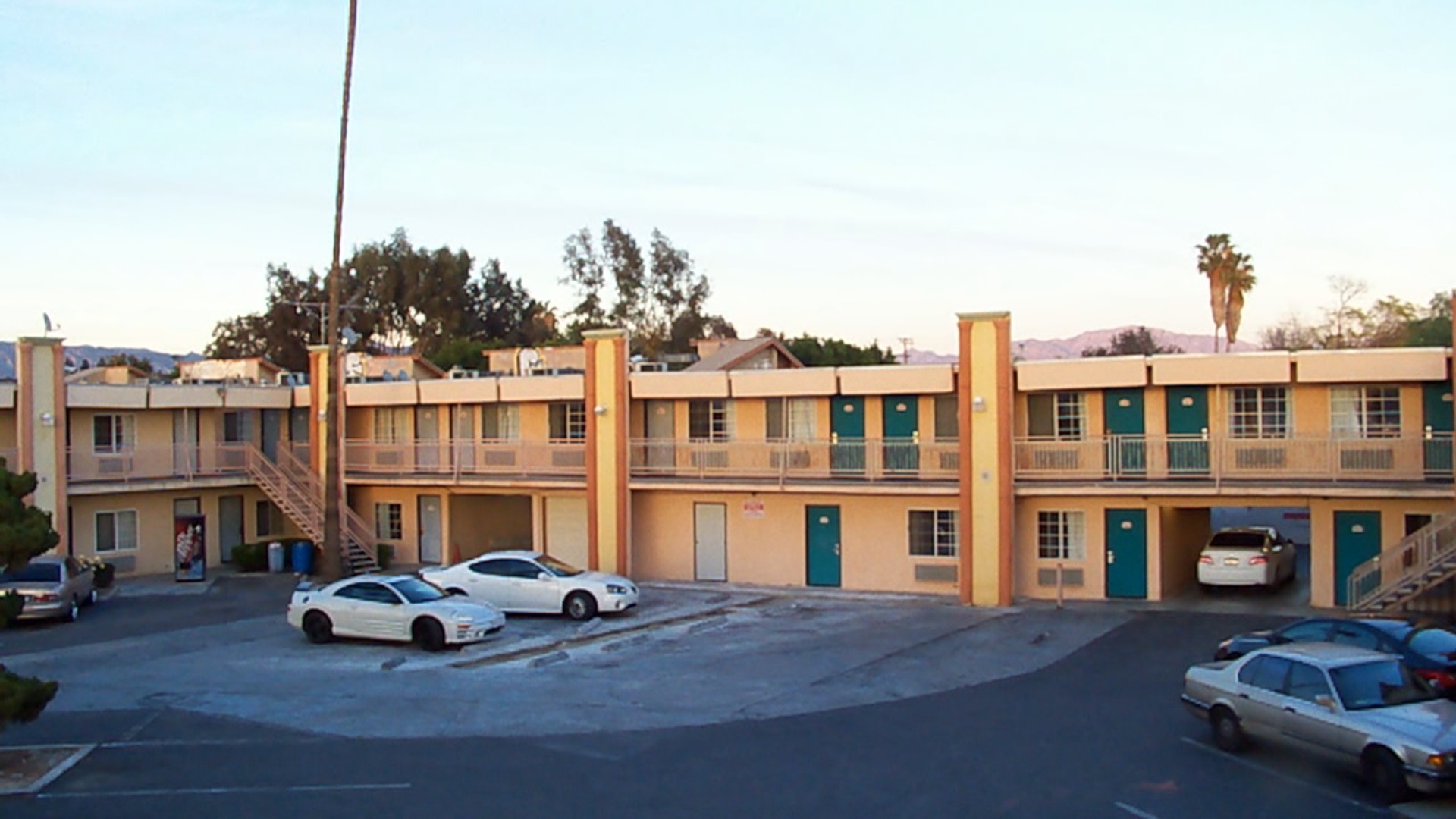 When I went to The Palms Motel r/MyNameIsEarl