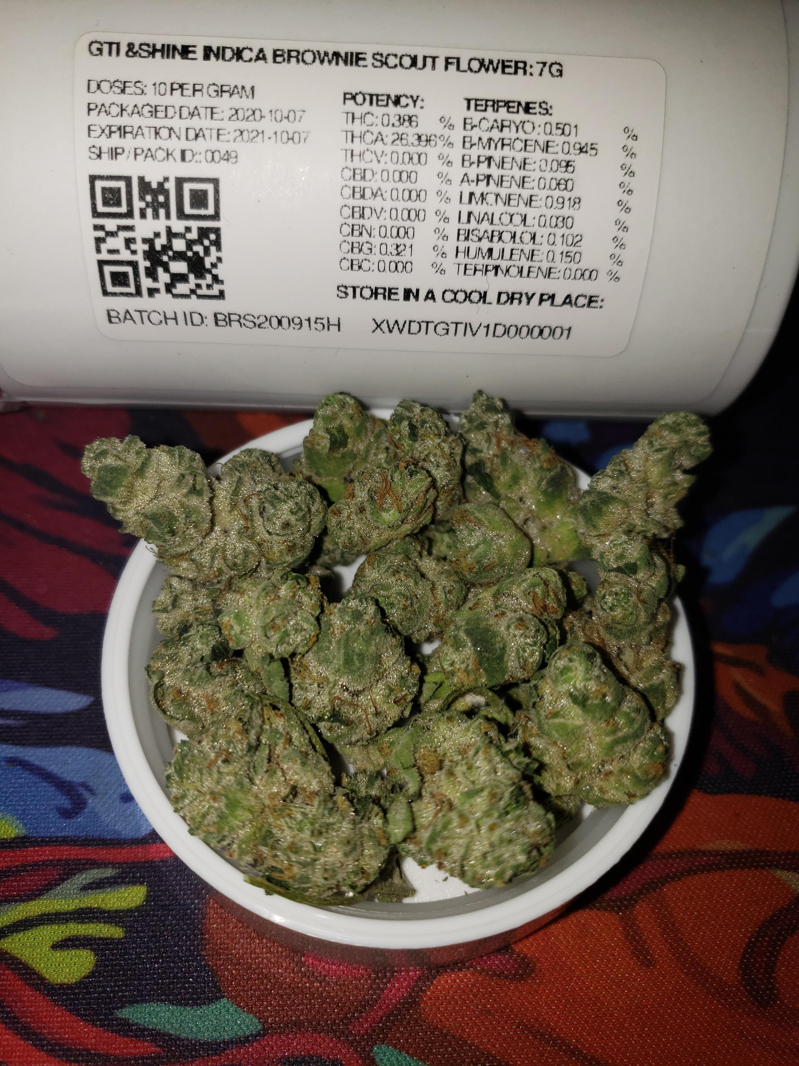 &Shine Brownie Scout 100 7G Review 27 Total Cannabinoids 9/10 This is