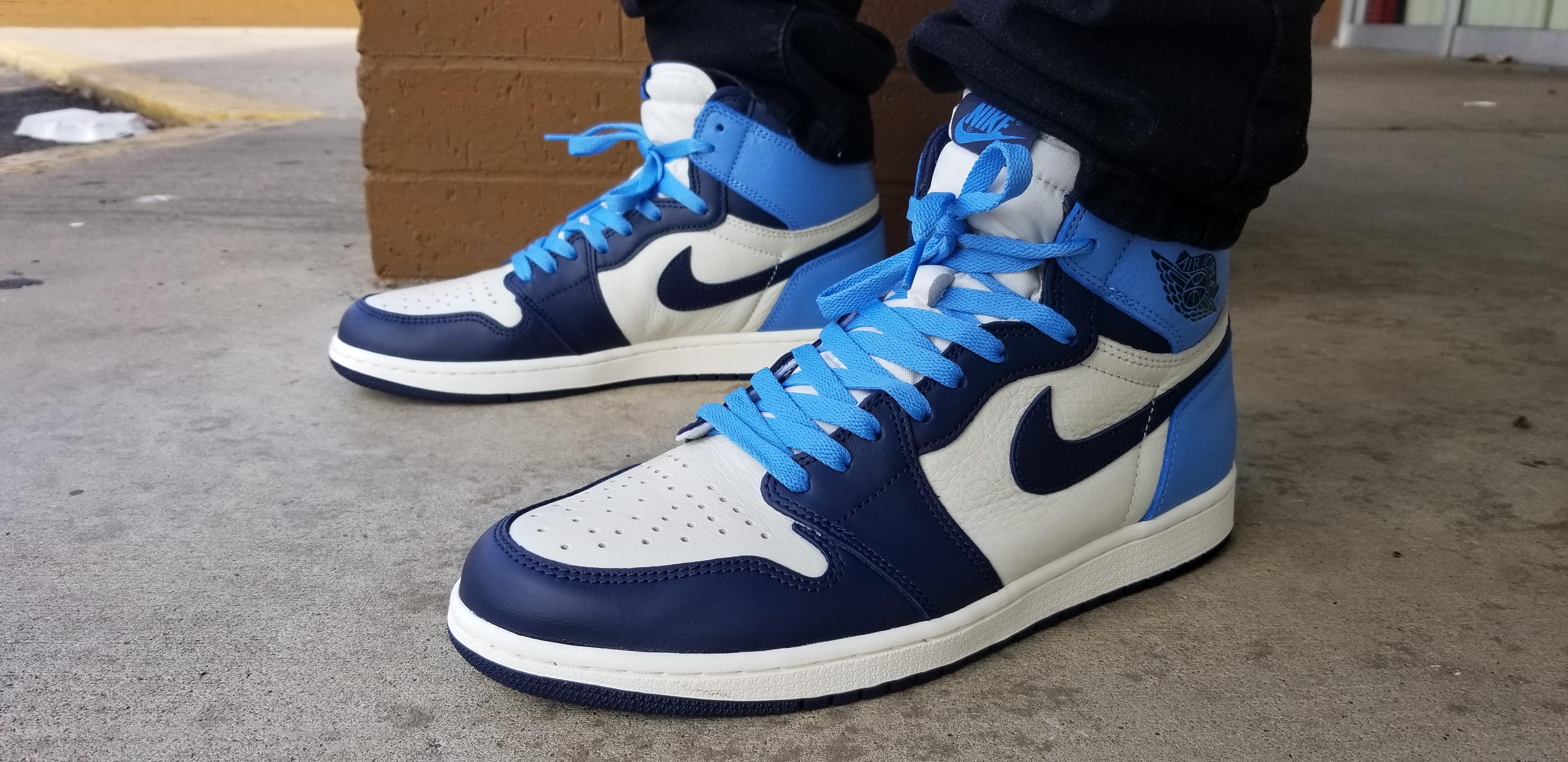 Finally brought them out today, love the blue laces. r/Sneakers