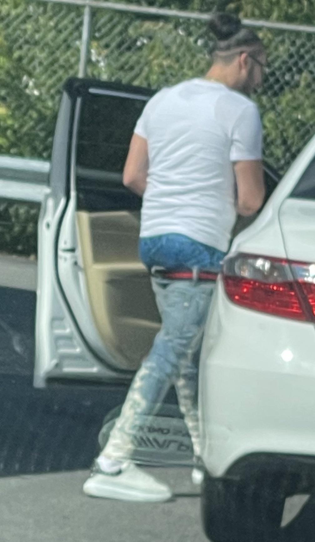 Why even wear pants? r/funny