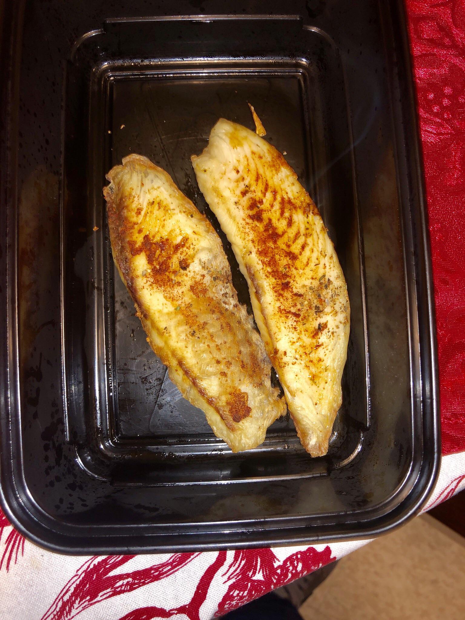 Fish i made in the air fryer with spicy seasoning r/tonightsdinner