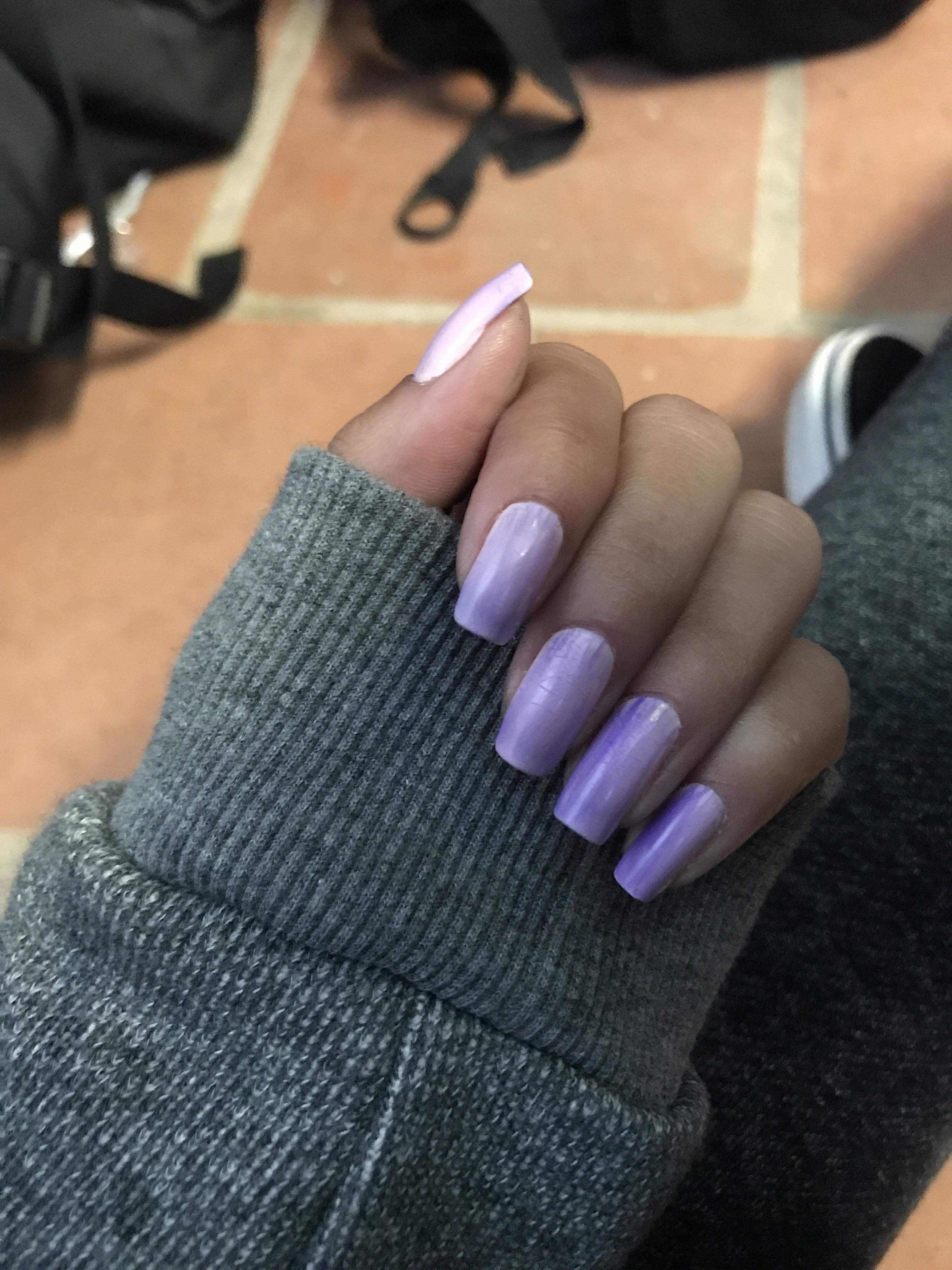 [Explanation of purple nails in the previous post] These are my purple
