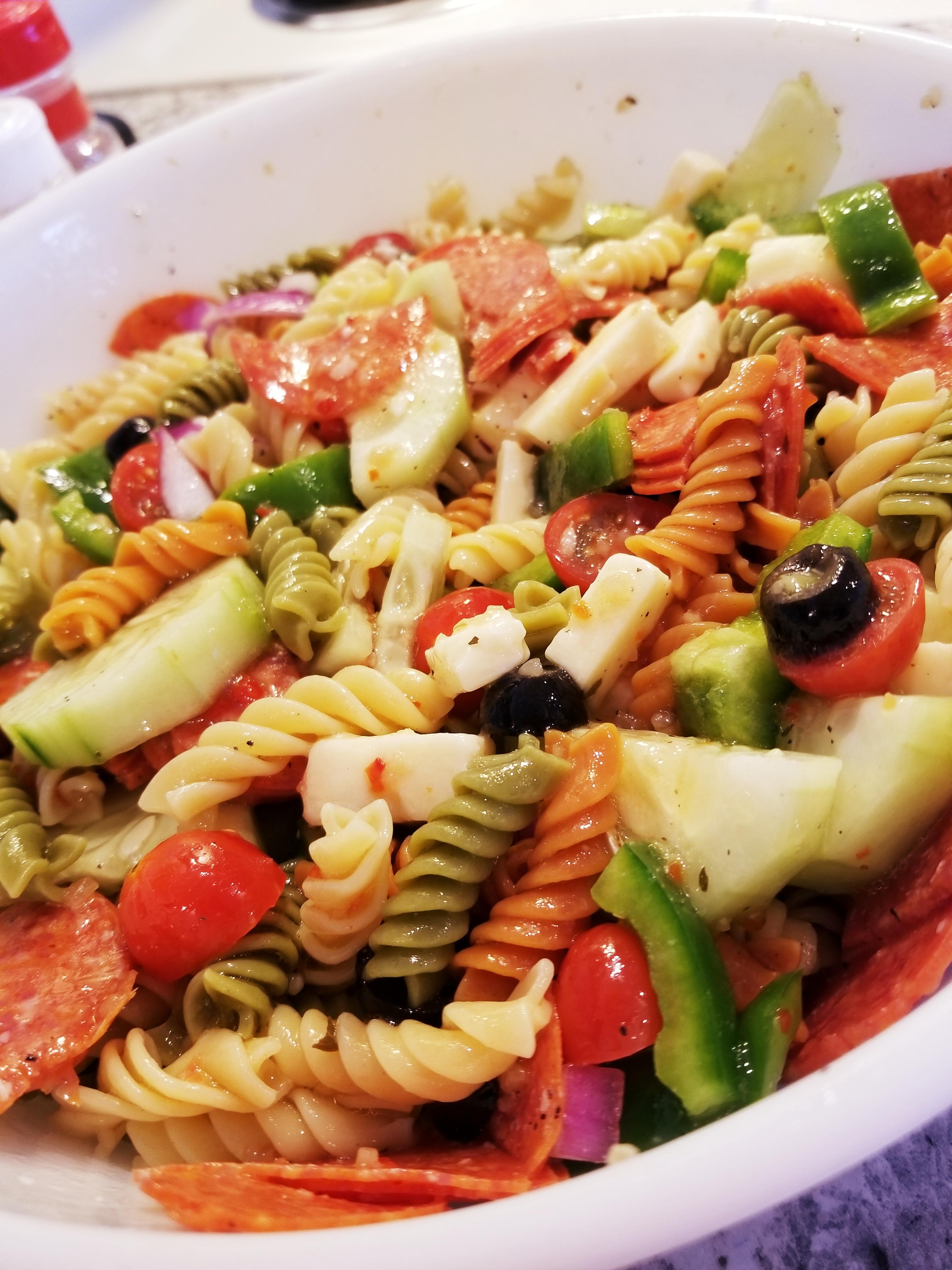[Homemade] Pasta Salad r/food