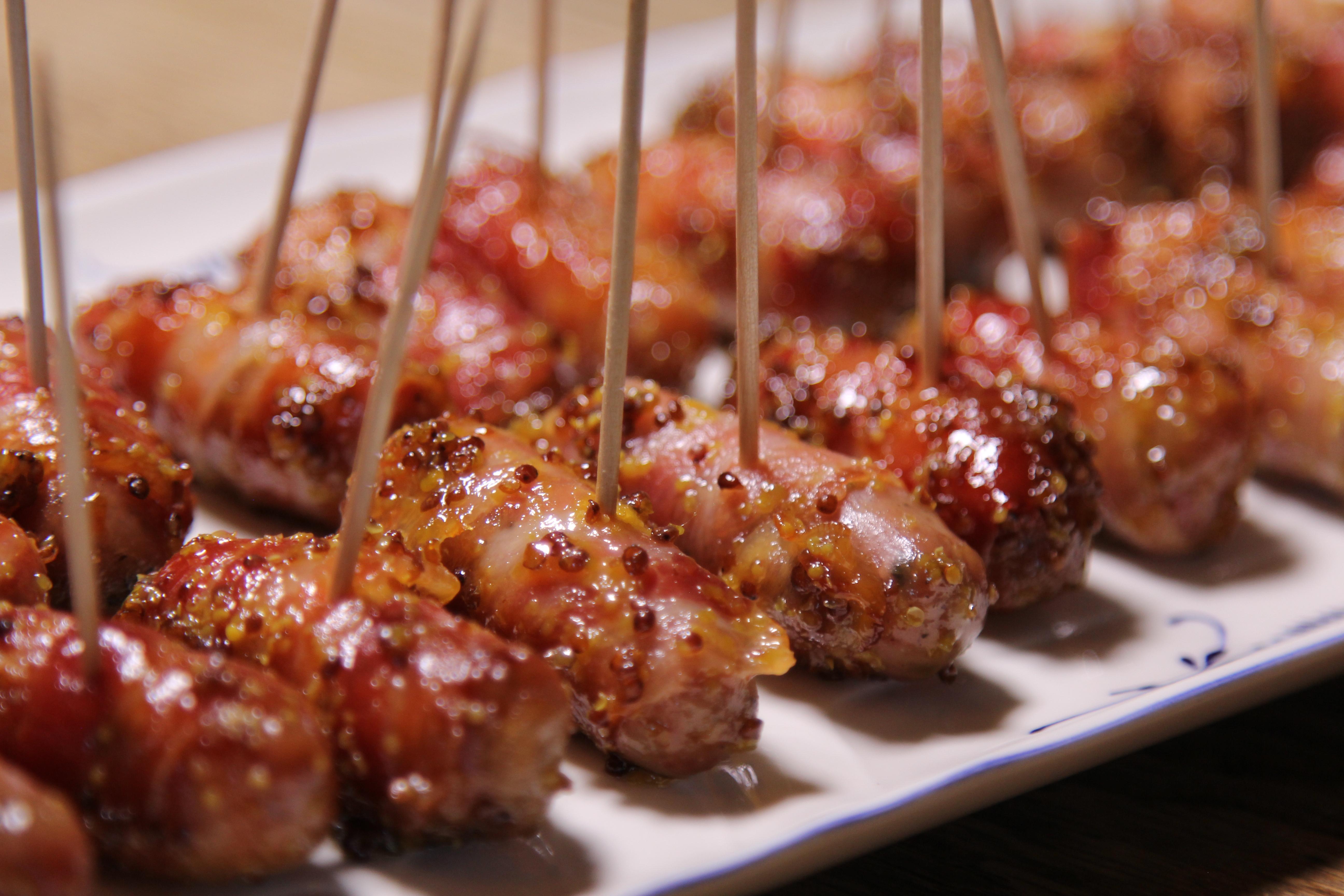 [Homemade] Pigs In Blankets in a Maple Syrup & Wholegrain Mustard Glaze
