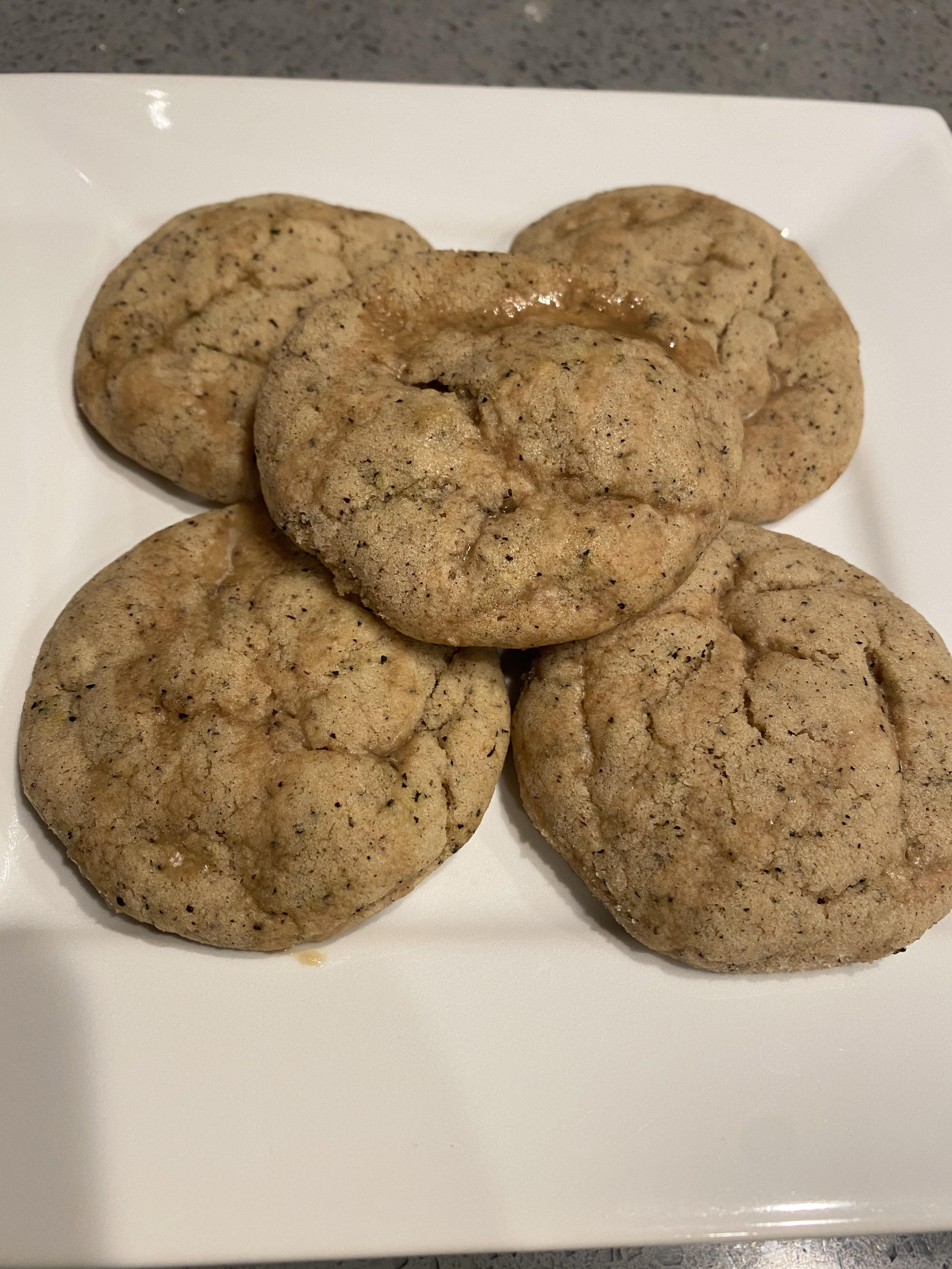 Week 19 Floral Favors Black Tea Cardamom Cookies r/52weeksofbaking