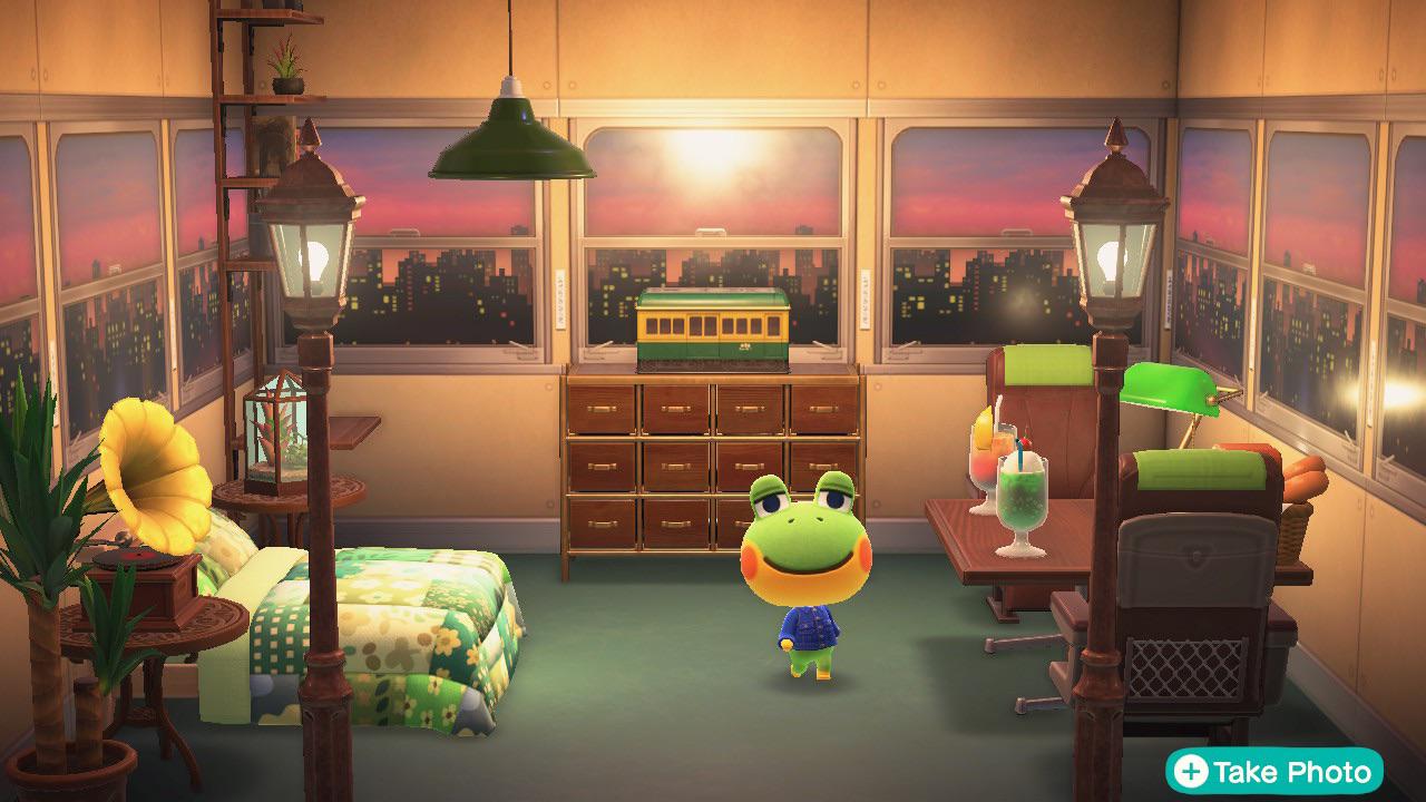 henry’s little vacation home ) he lives in a train car r/acnh