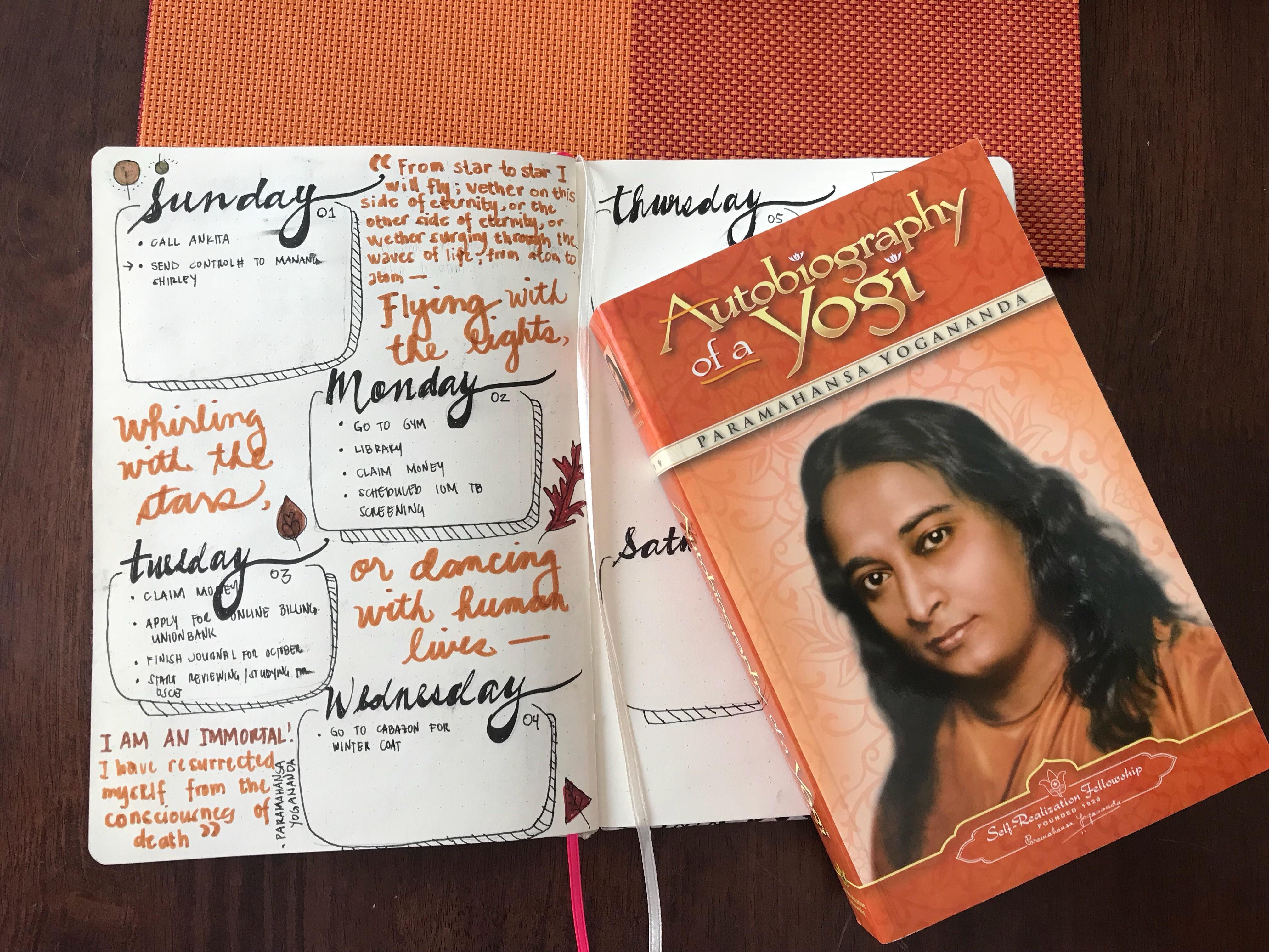 So excited with my weekly October spread and gonna start reading this