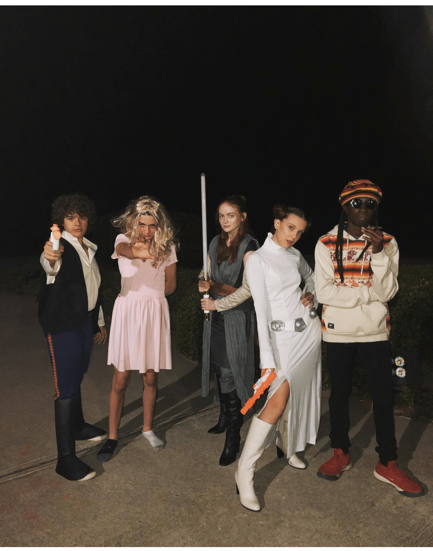 The Cast's Halloween costumes! r/StrangerThings