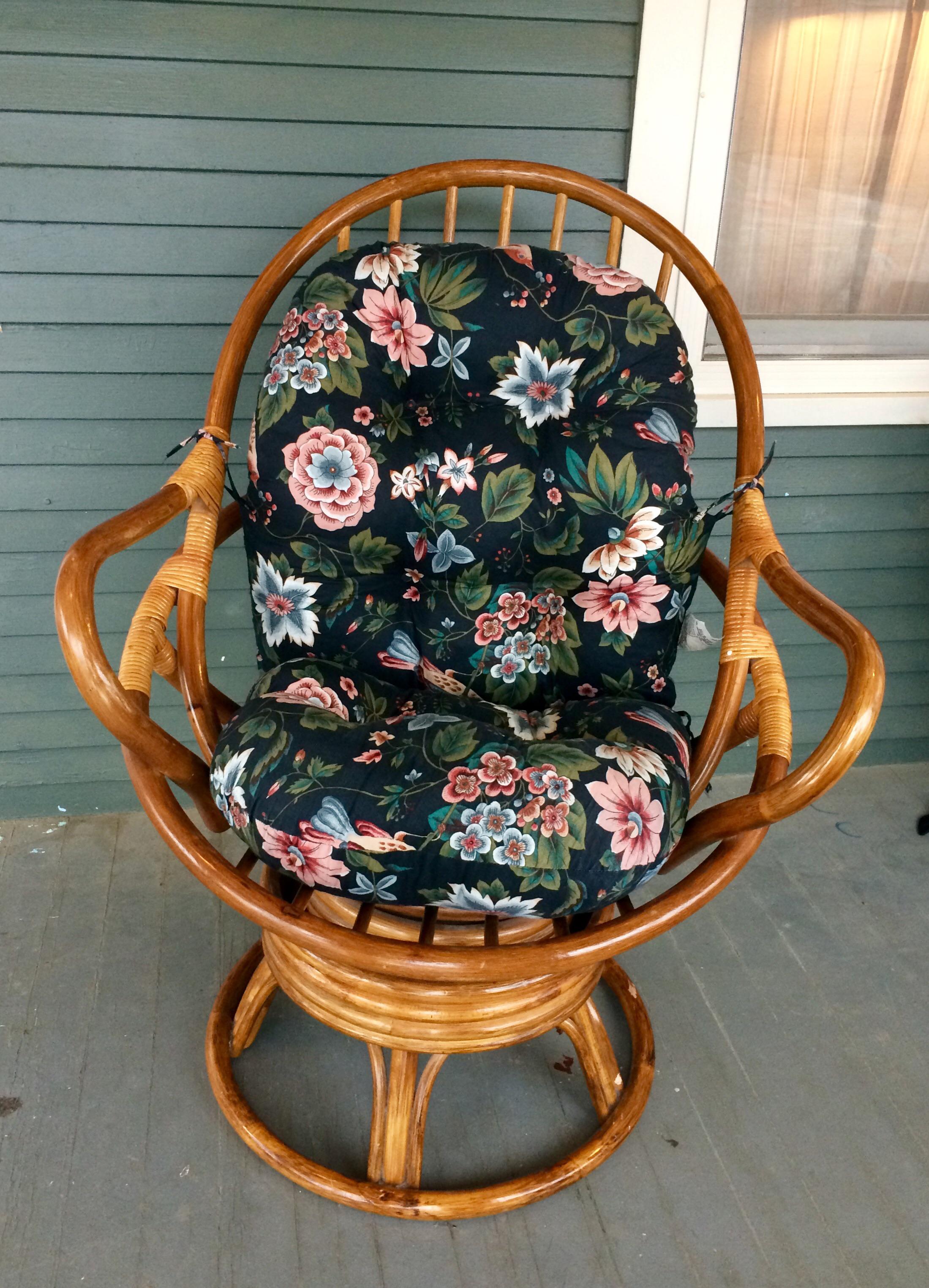 20 at GW, new comfy front porch chair(don’t mind the dirt, they just