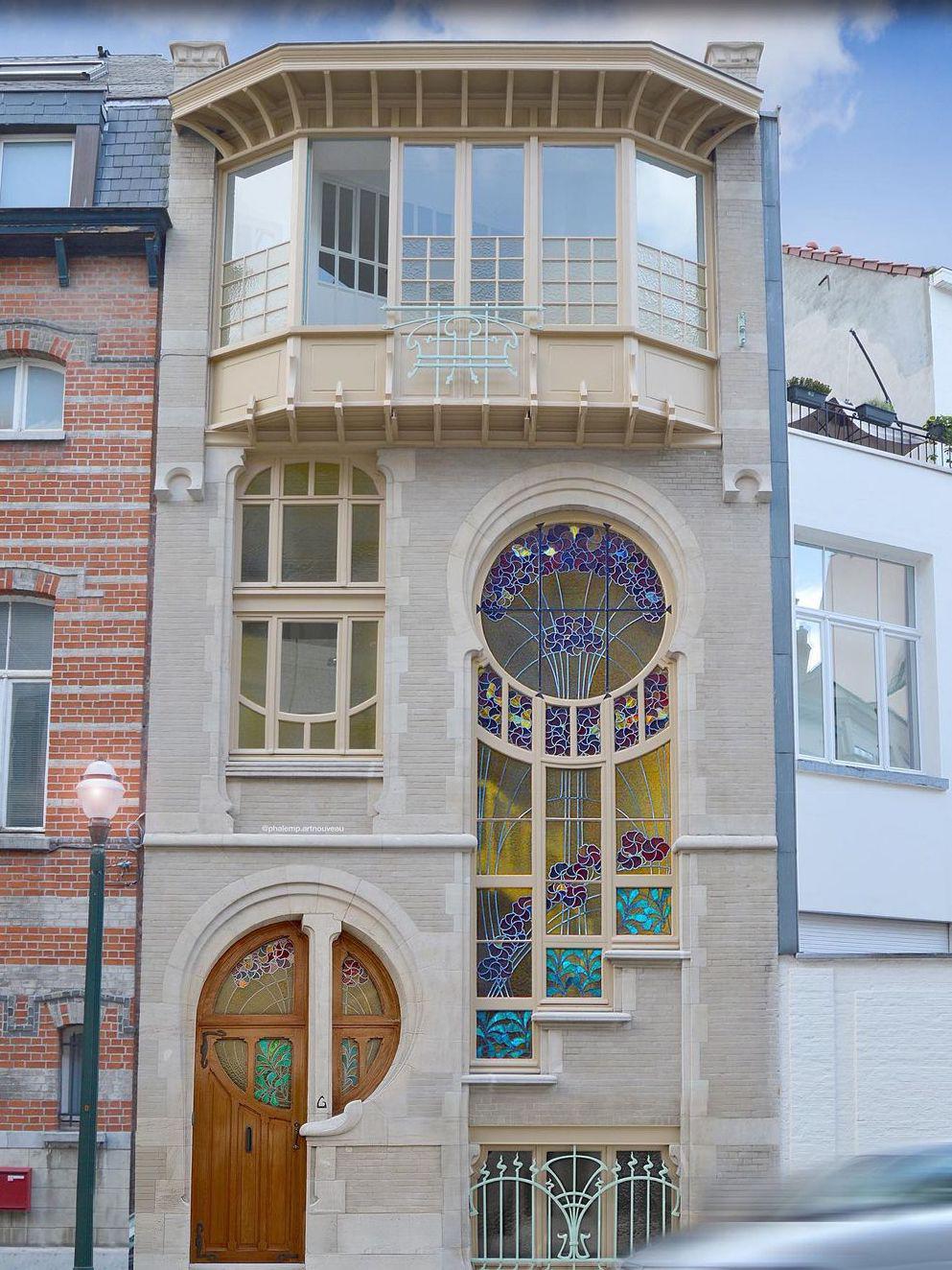 Art Nouveau house, Brussels, Belgium r/ArtNouveau