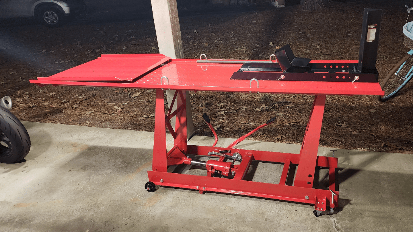 Just wanted to give a shoutout to u/Stache for hooking me up with a