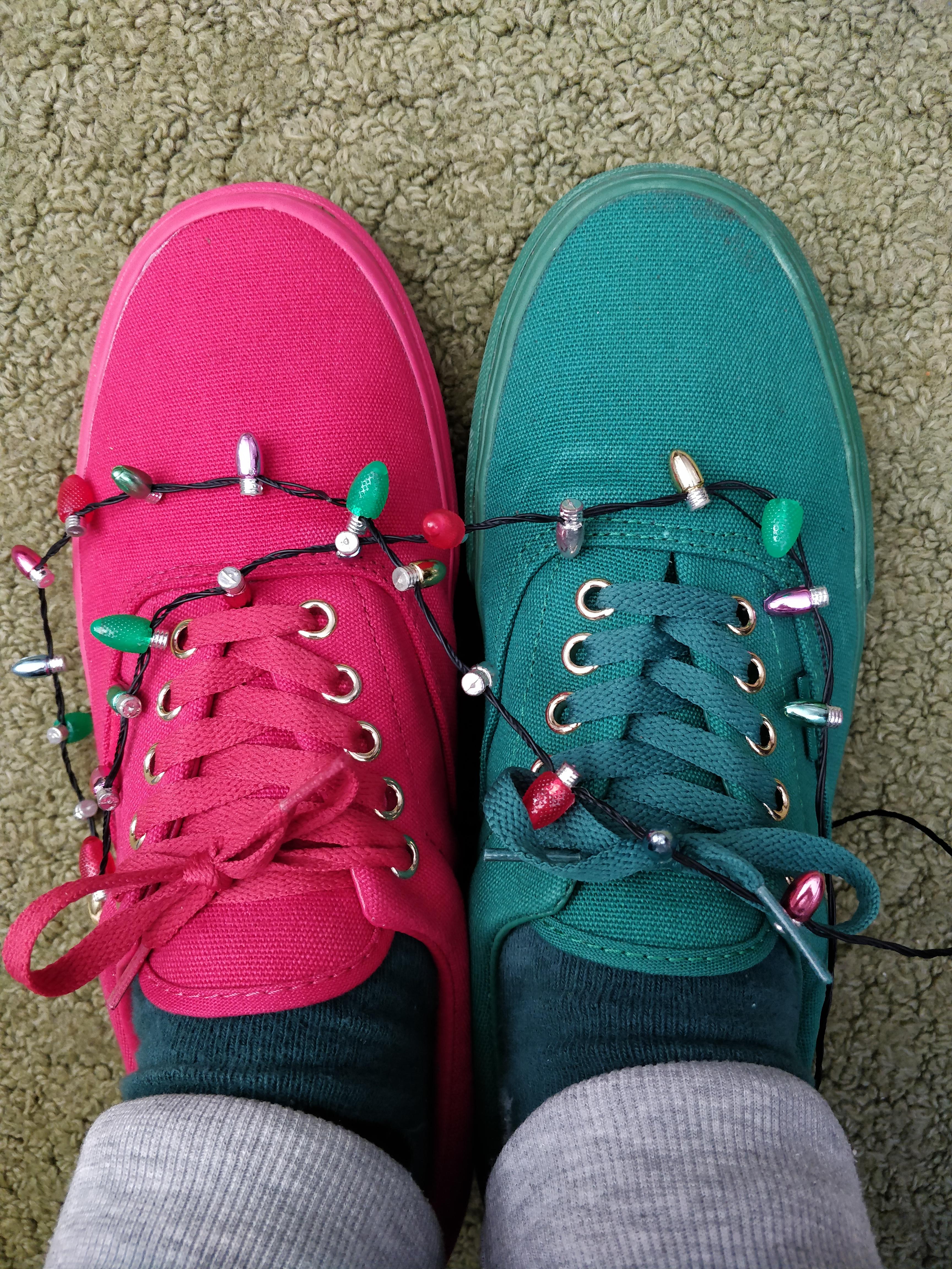 Merry Christmas Vans Fam r/Vans