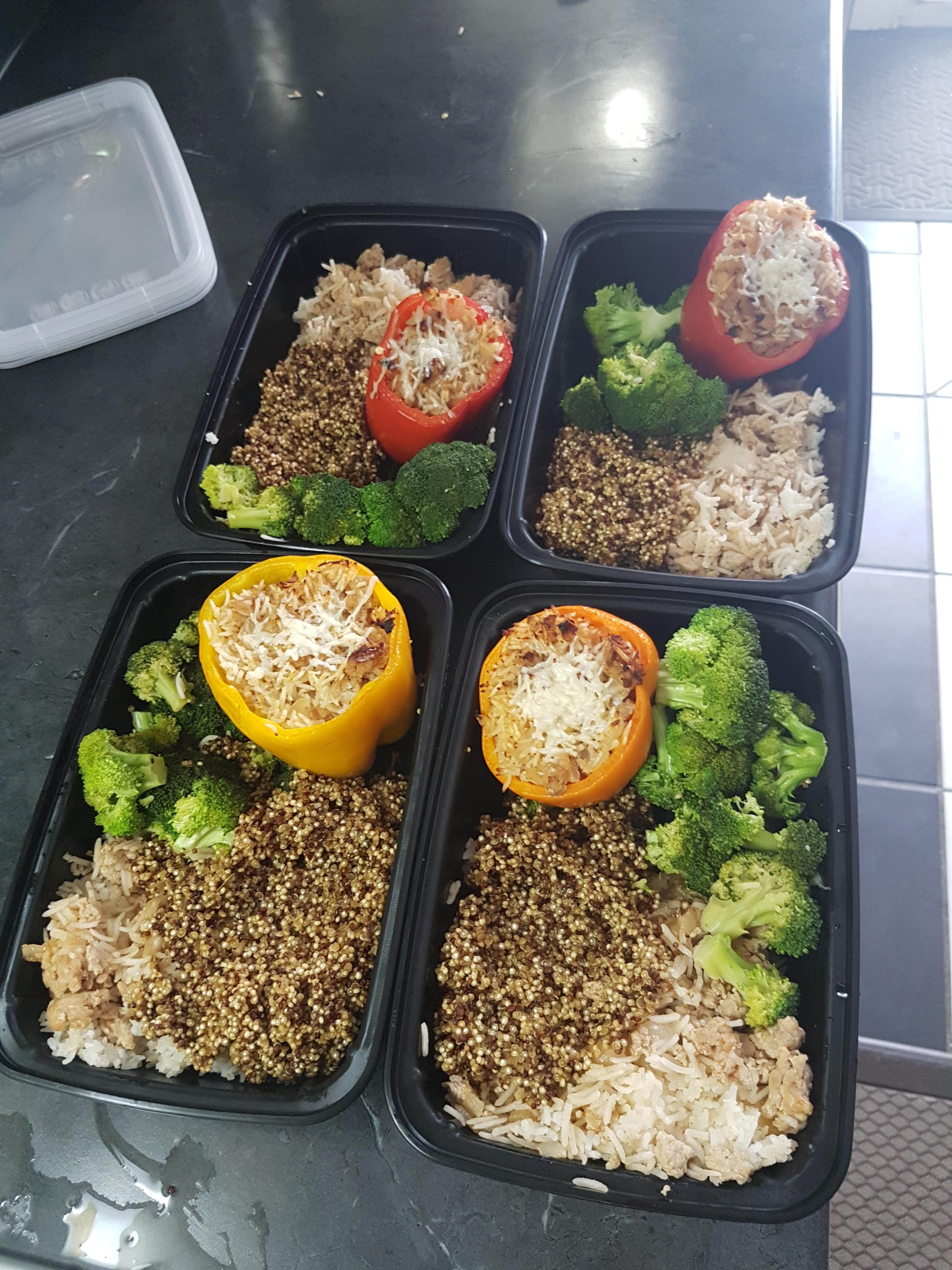 Staying prepared during the busy holidays! // Ground chicken stuffed