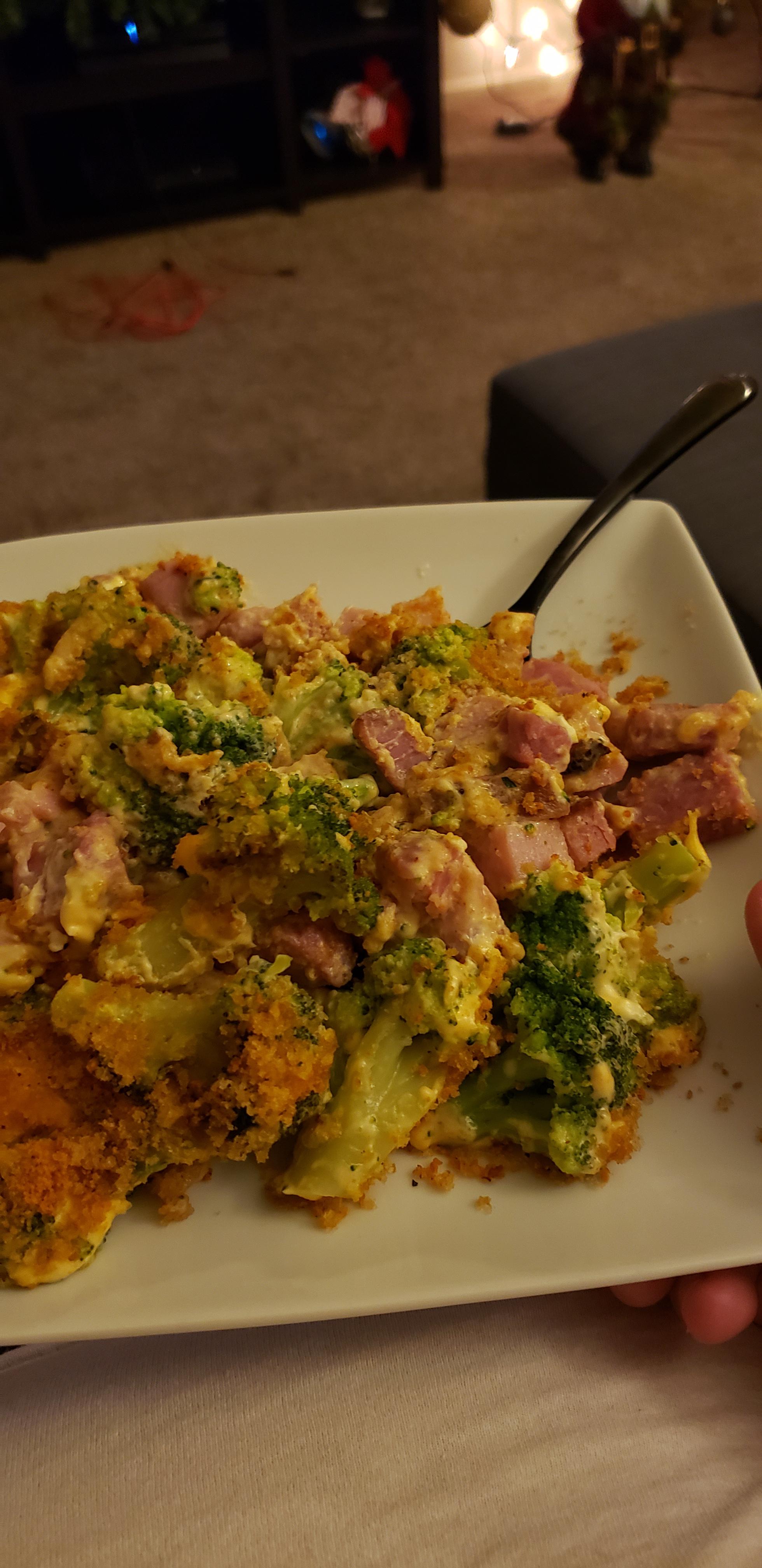 Keto Cheesy Ham and Broccoli casserole r/ketorecipes