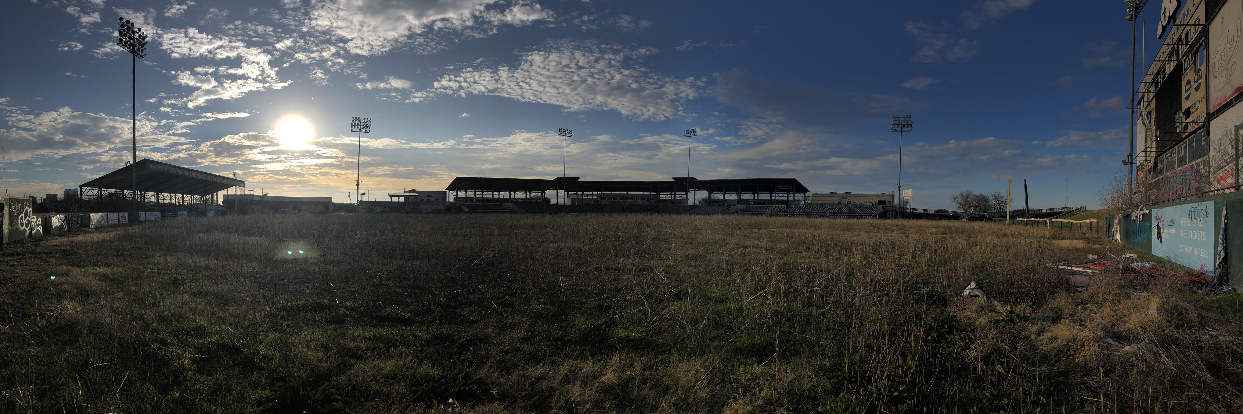 Abandoned baseball field r/urbanexploration