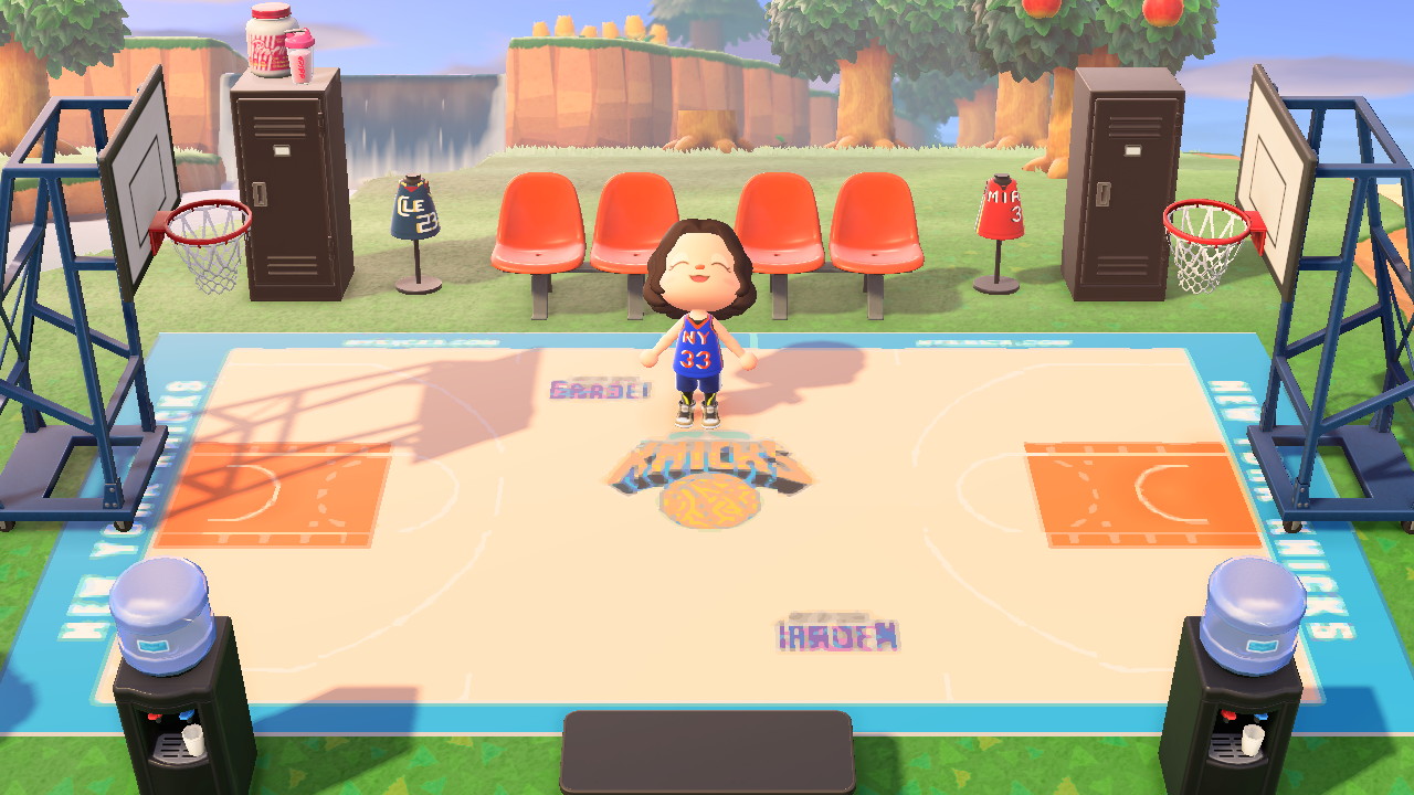 Just made NY Knicks basketball court in Animal Crossing and couldn't be