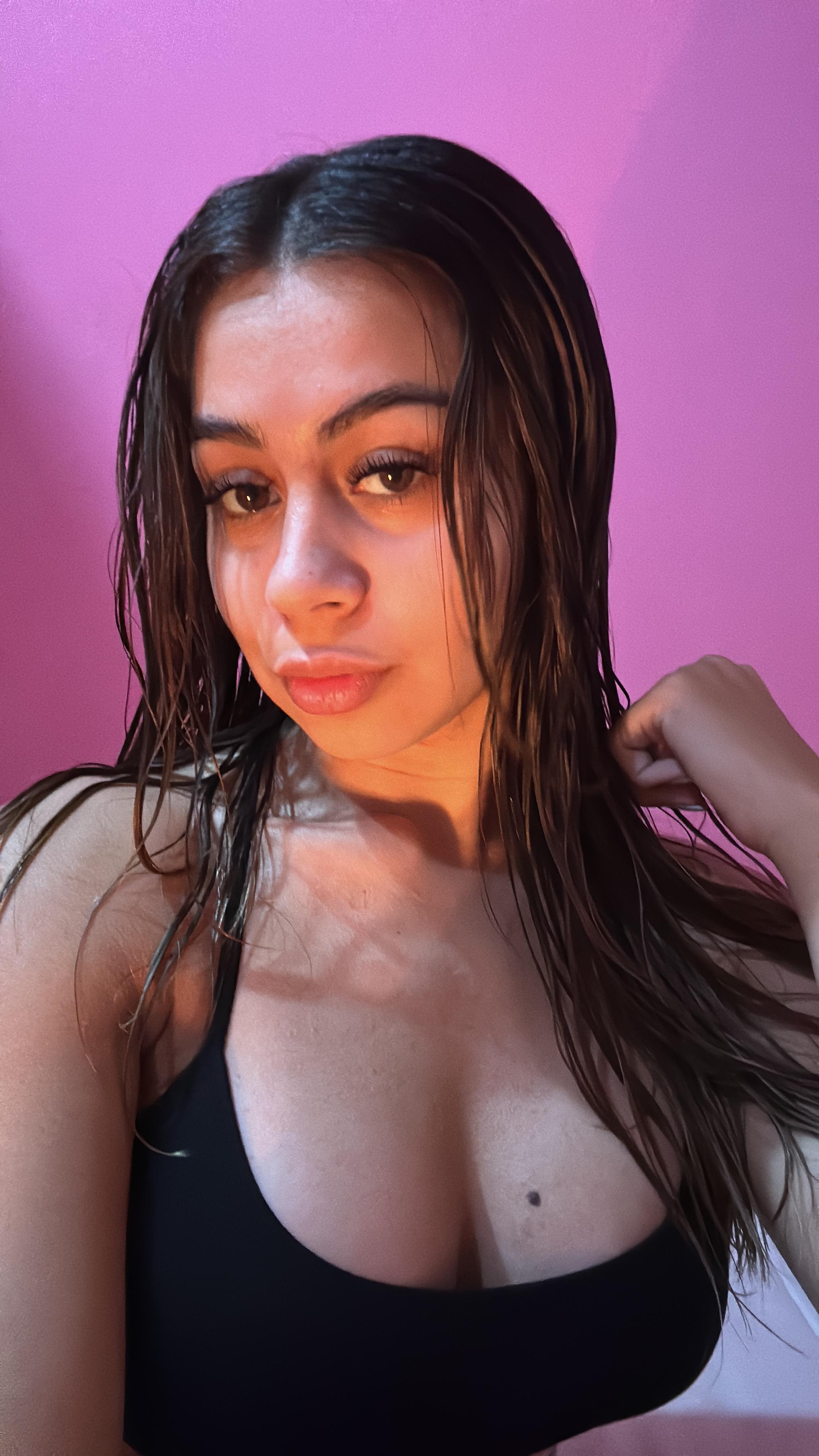 selfie after a relaxing shower r/selfie
