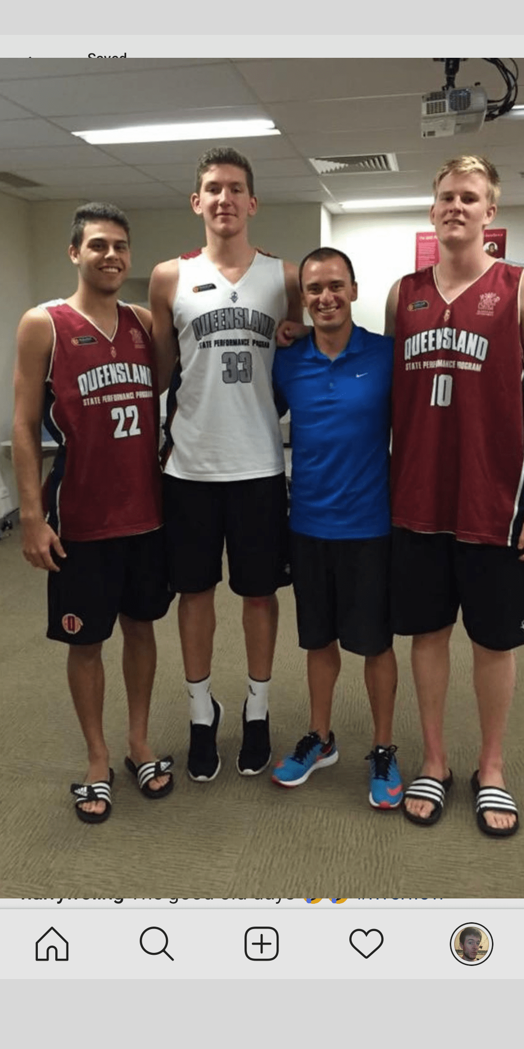 Tall guy on tiptoe 😂