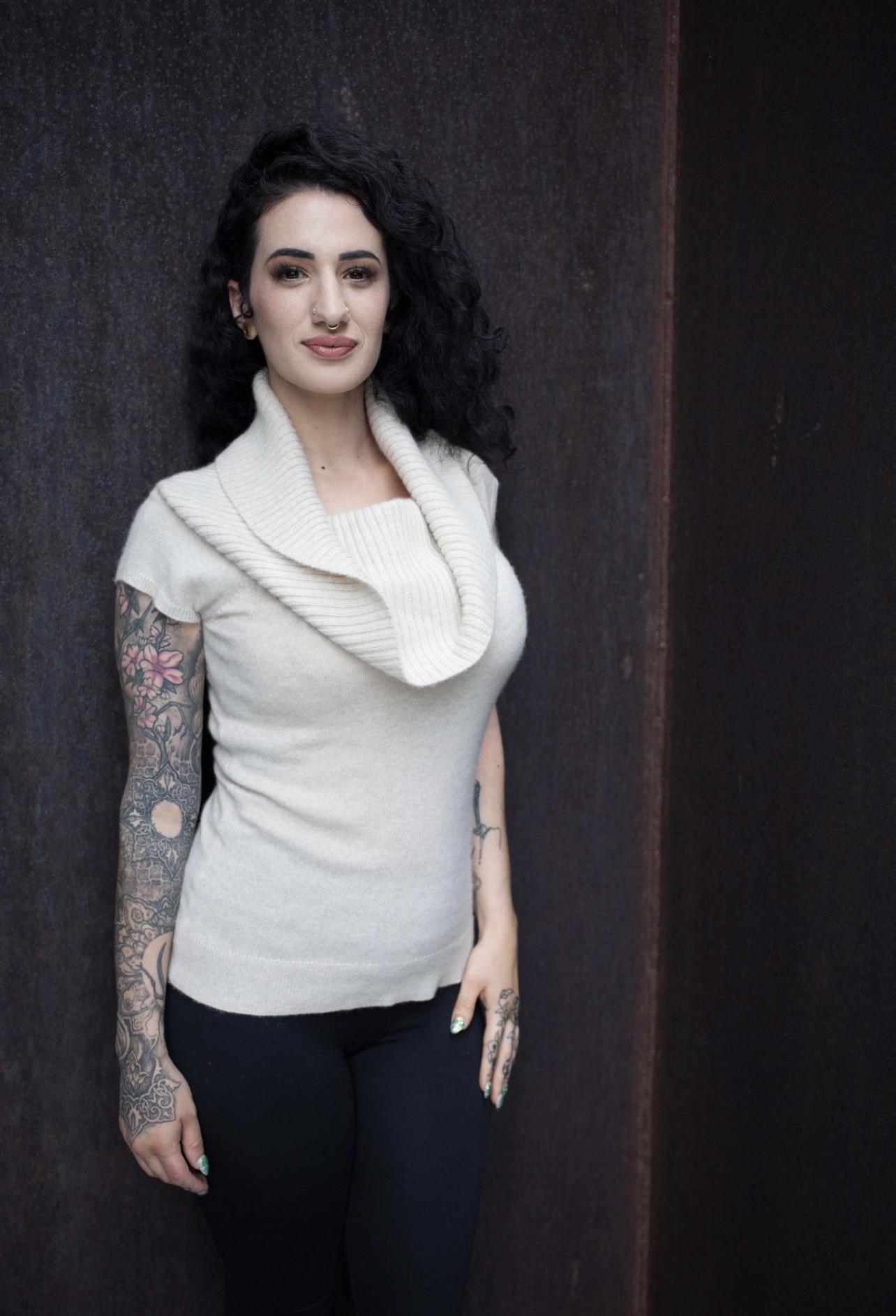 Arabelle Raphael (hi it’s me) : ClassyPornstars