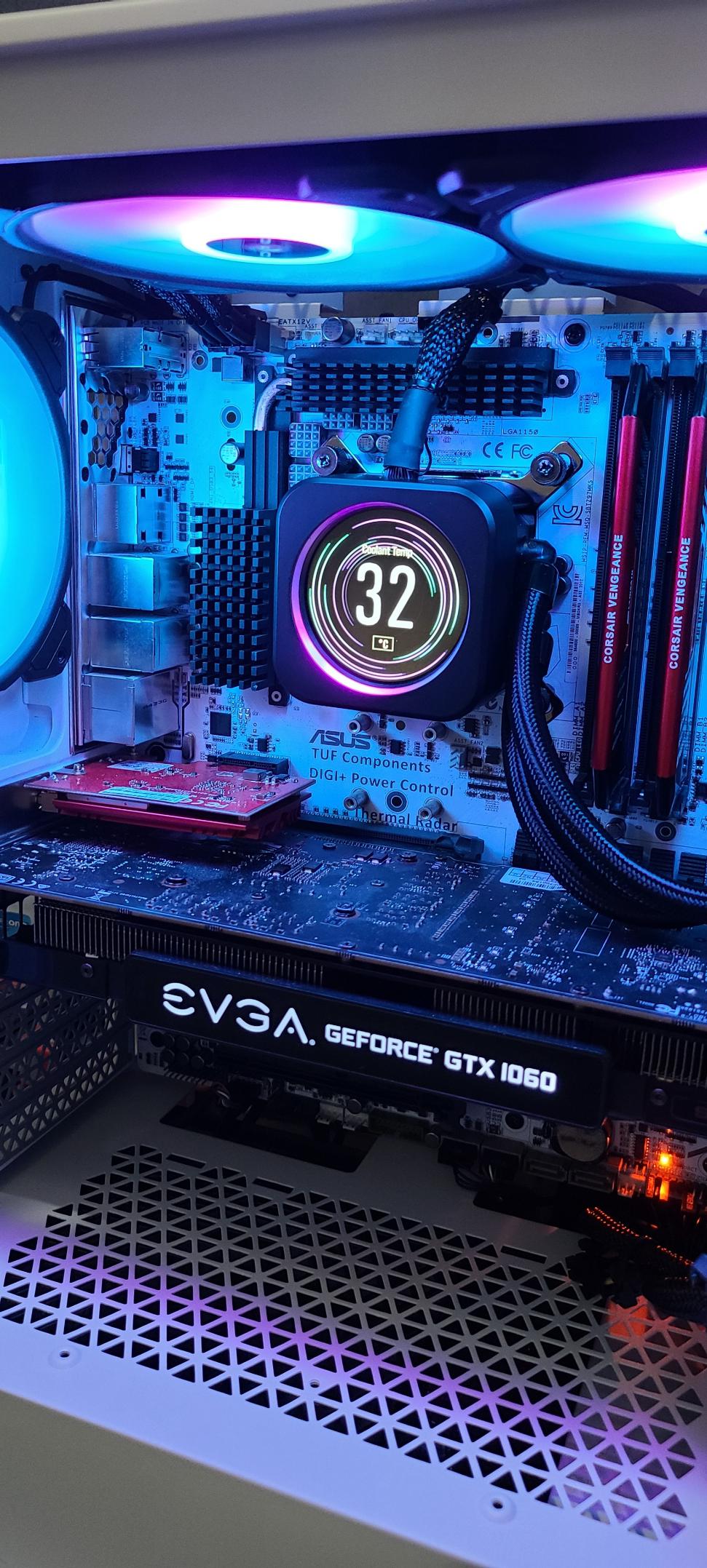 The iCUE ELITE CPU Cooler LCD Display Upgrade Kit. A lovely addition to